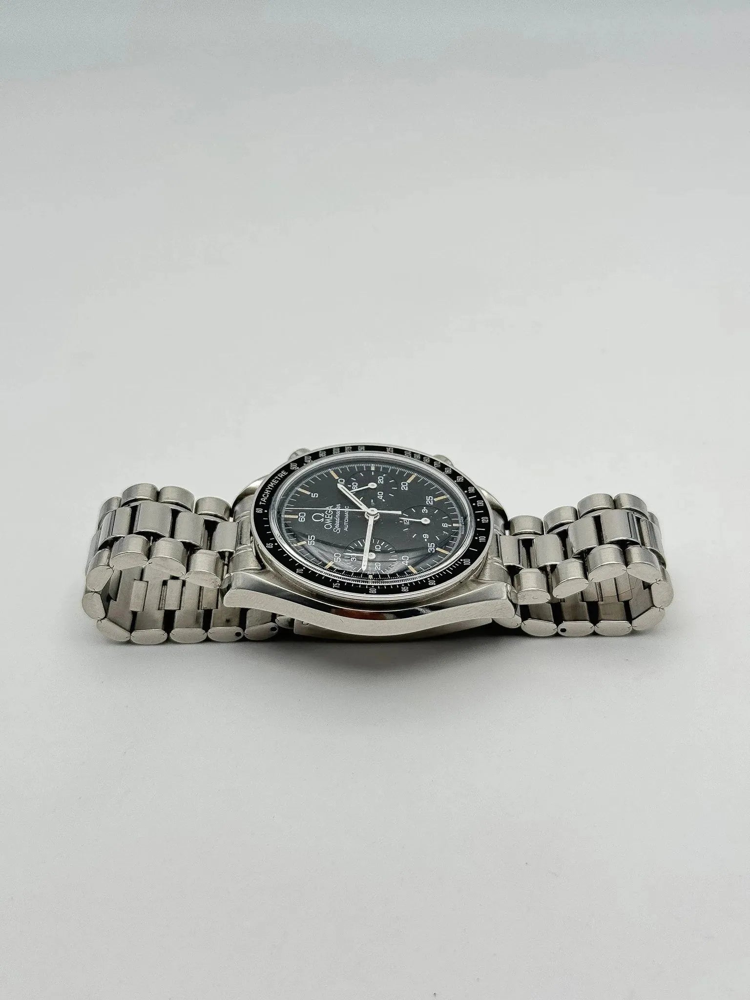 Omega - Speedmaster Reduced Noir Index Tritium - 1995 - Atelier Victor Paris - Vintage Watch Shop Dubai