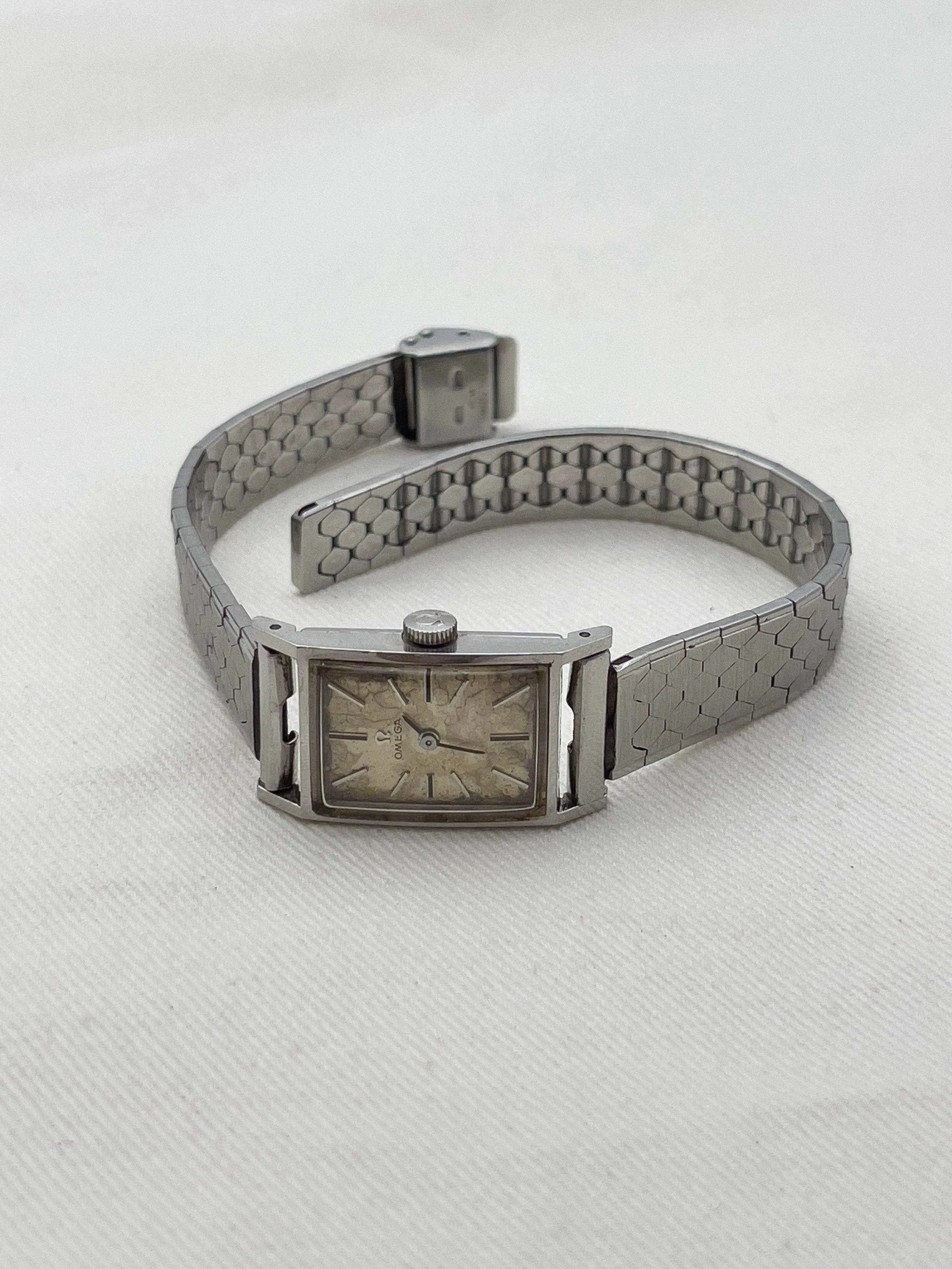 Omega - Spider Champagne Lady - 1966 - Atelier Victor - Vintage Shop