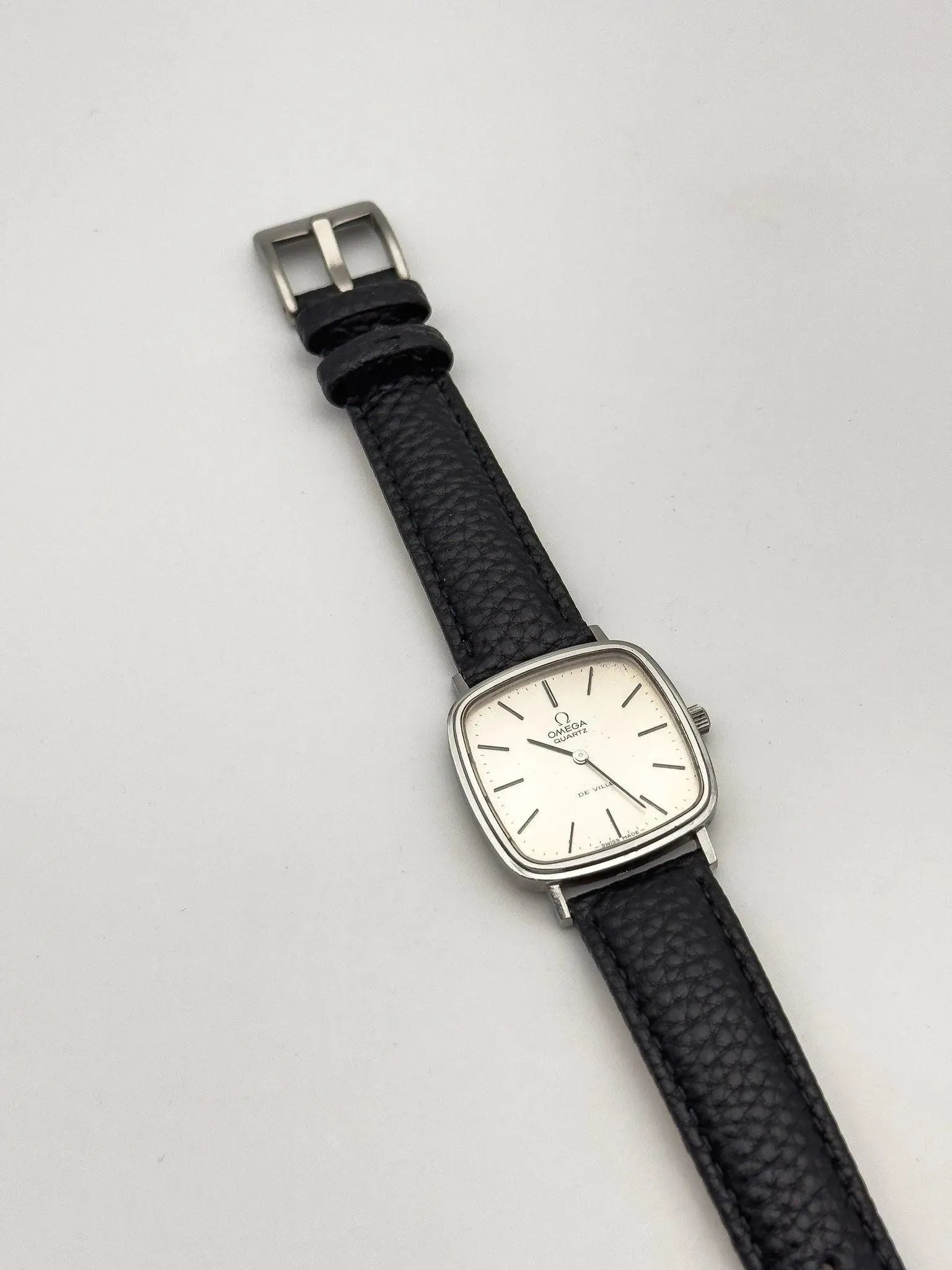 Omega - Square Steel - 1976 - Atelier Victor Paris - Vintage Watch Shop Dubai