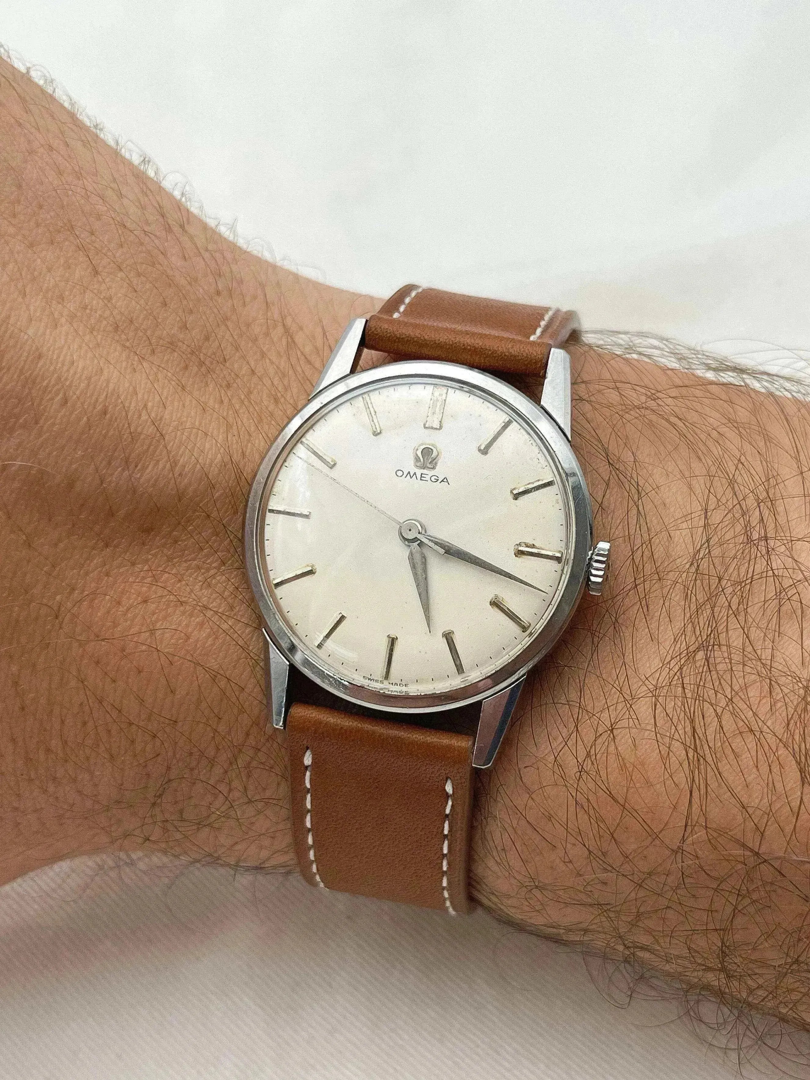 Omega - Symetrique Cadran Ivoire - 1961 - Atelier Victor