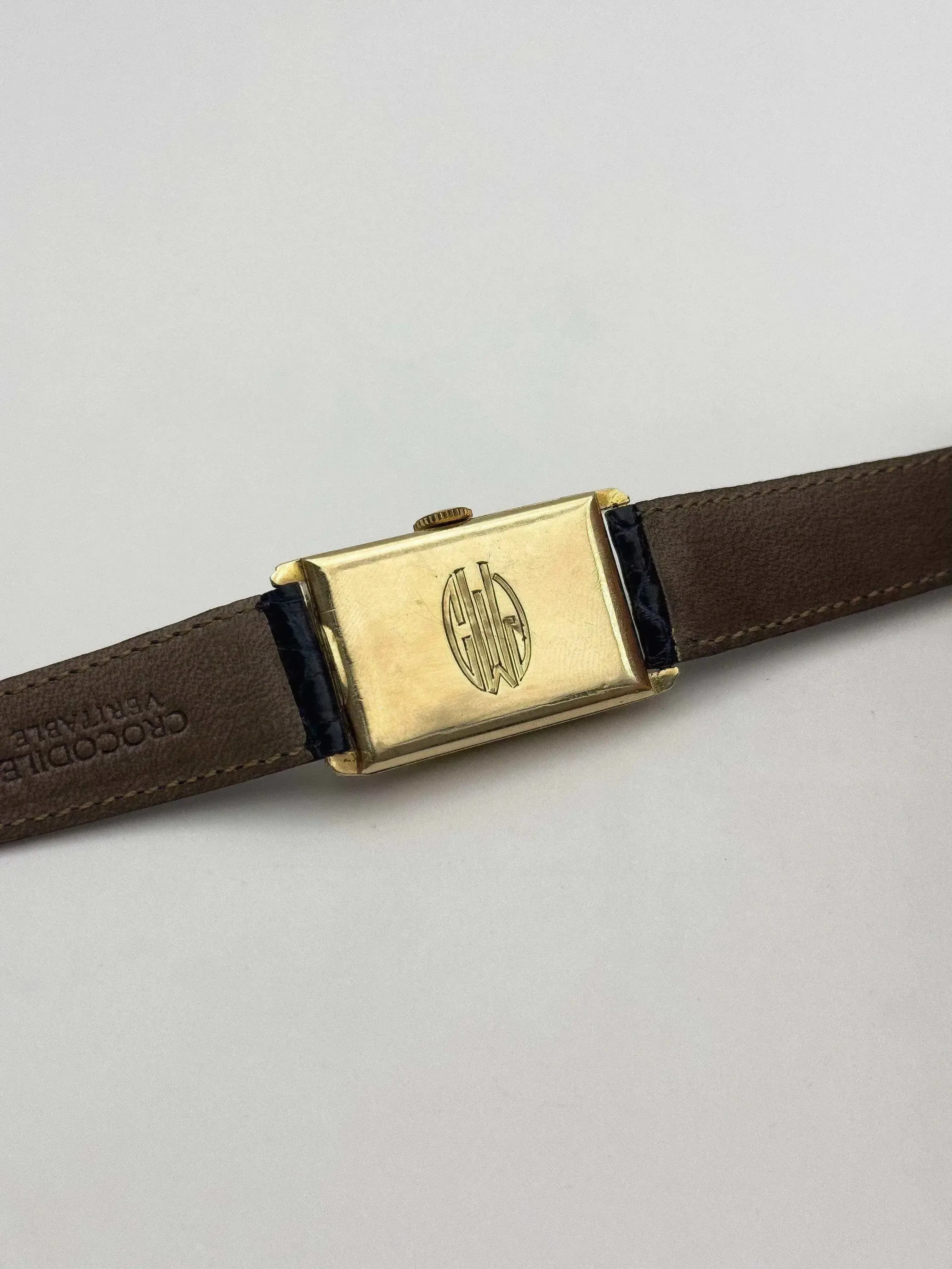 Omega - Tank 20F Grande taille - 1930 - Atelier Victor