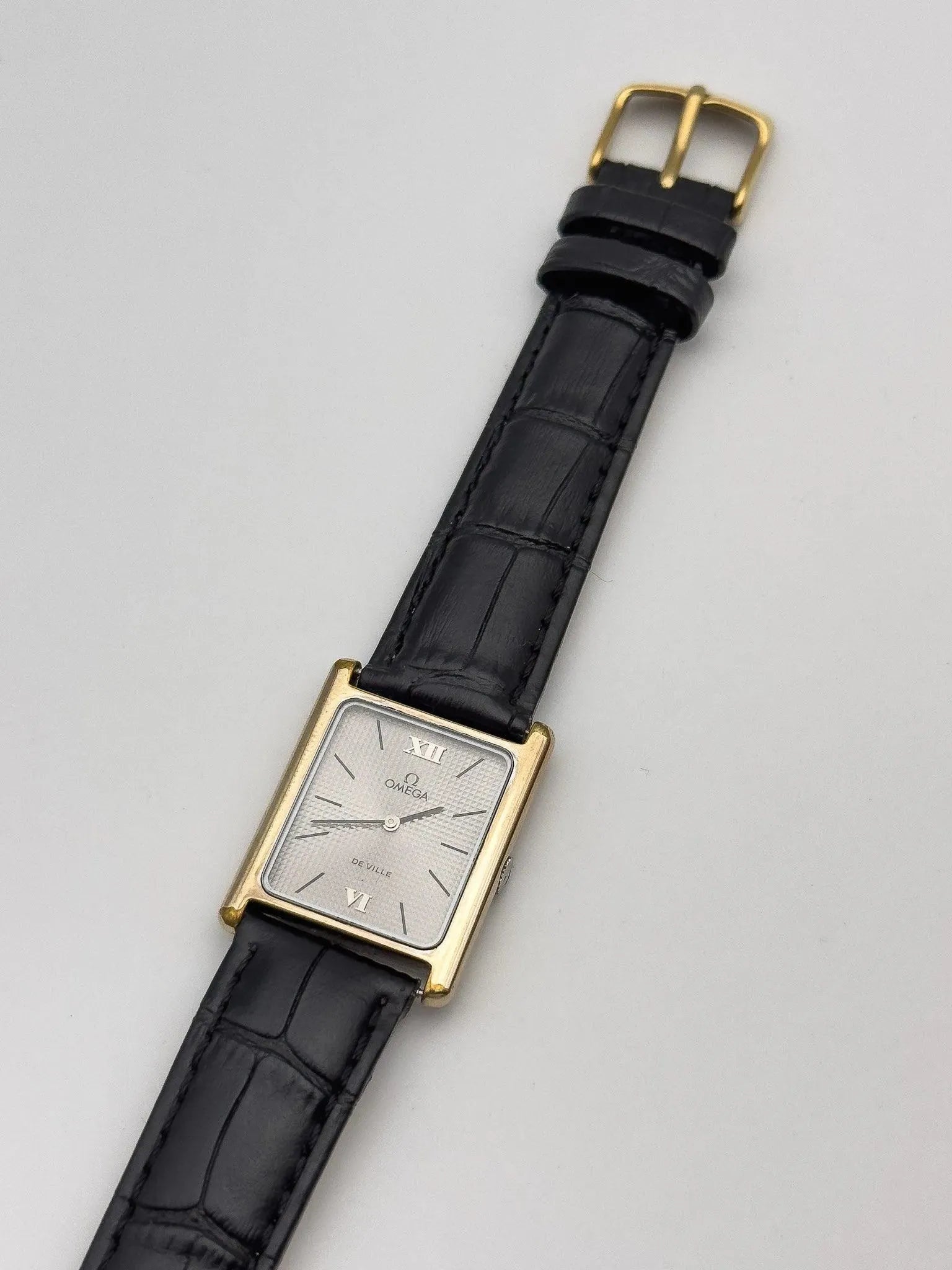 Omega - Tank Clous de Paris - 1973 - Atelier Victor Paris - Vintage Watch Shop Dubai