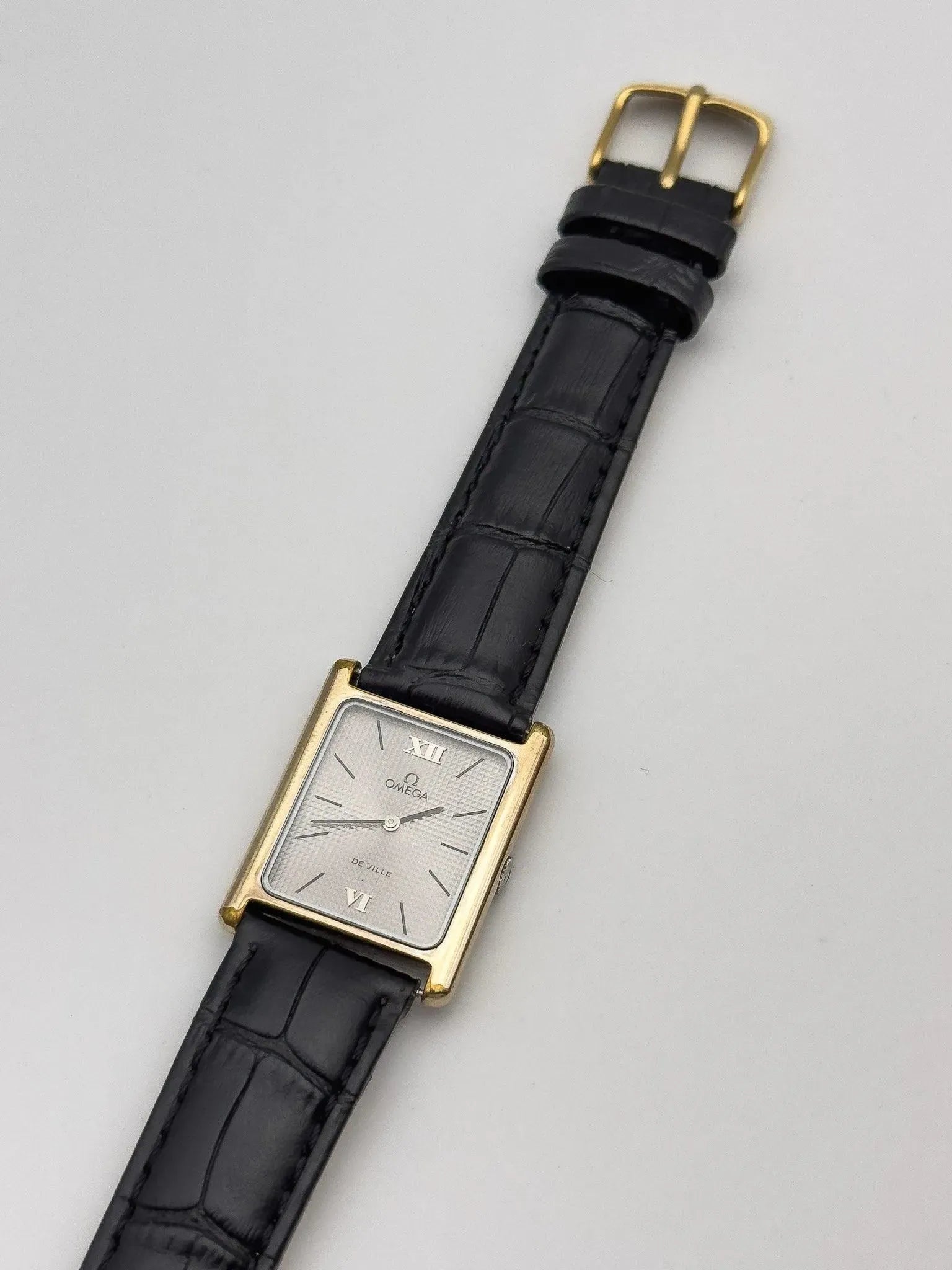 Omega - Tank Clous de Paris - 1973 - Atelier Victor - Vintage Shop
