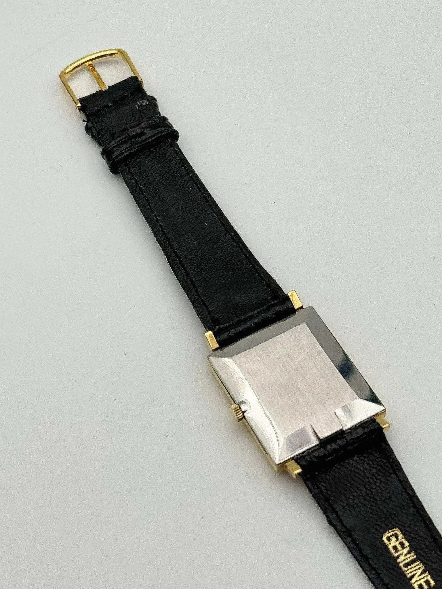 Omega - Tank Manuel - 1966 - Atelier Victor - Vintage Shop