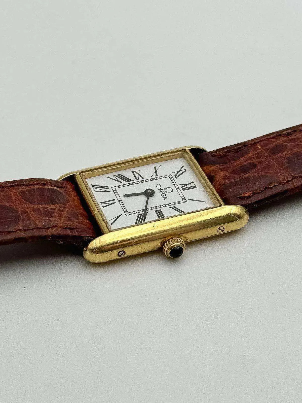 Omega - Tank Or 18k Cadran Blanc - 1978 - Atelier Victor Paris - Vintage Watch Shop Dubai