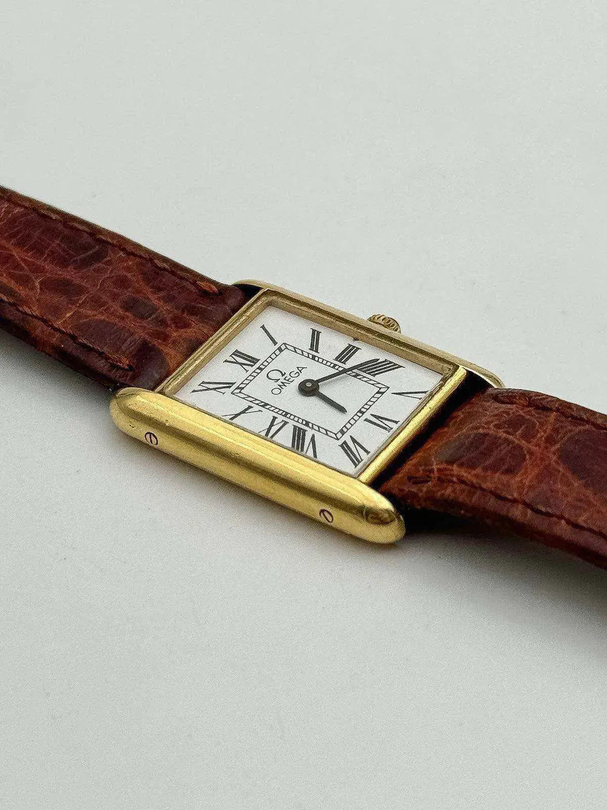 Omega - Tank Or 18k Cadran Blanc - 1978 - Atelier Victor Paris - Vintage Watch Shop Dubai