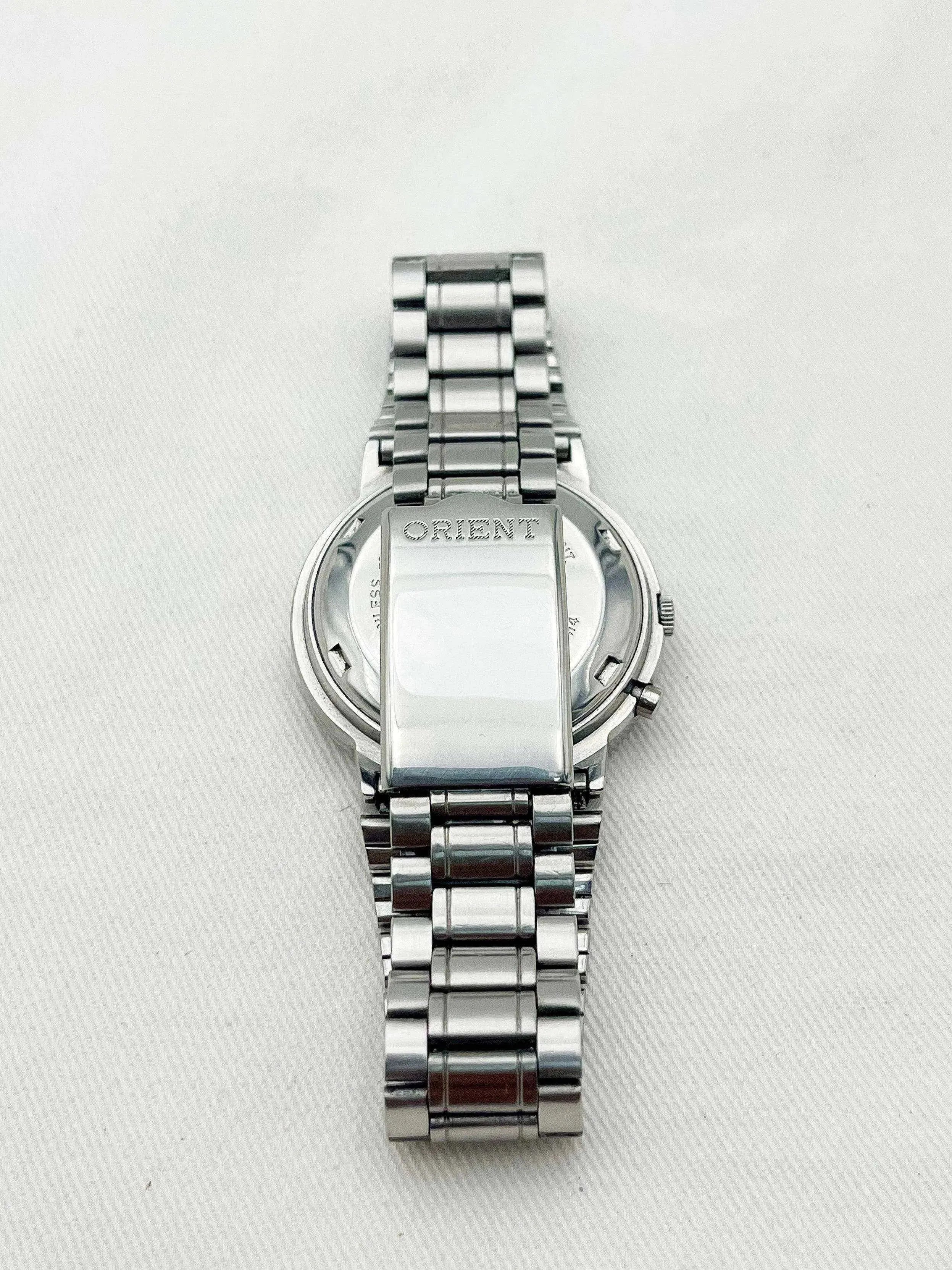 Orient - Black Dial Daydate - 1980s - Atelier Victor Paris - Vintage Watch Shop Dubai