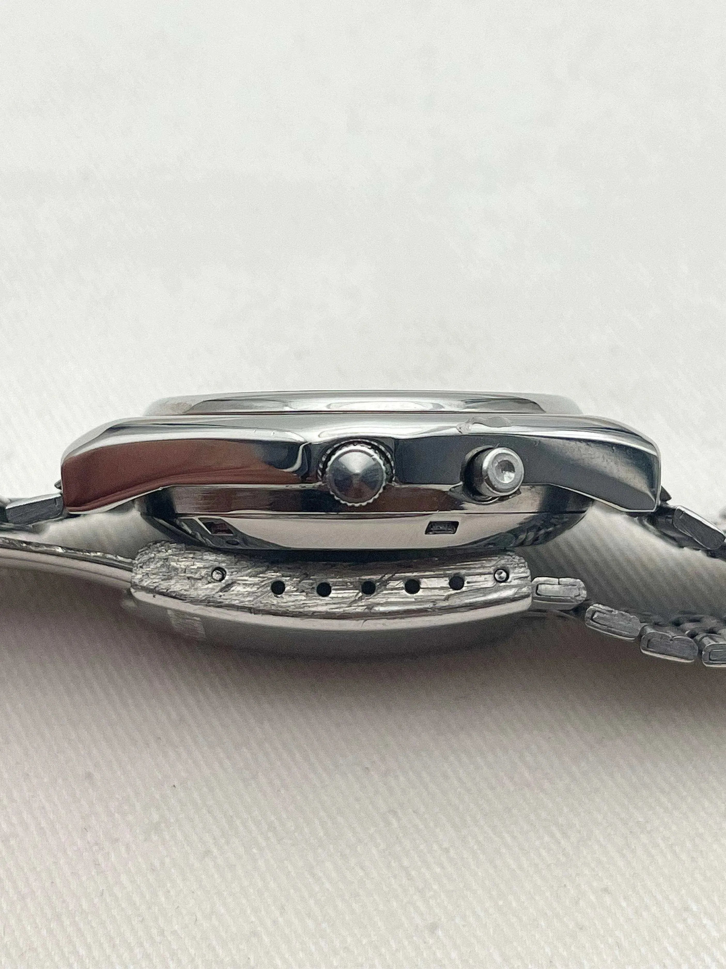 Orient - Daydate cadran beige indewx or - 1980s - Atelier Victor