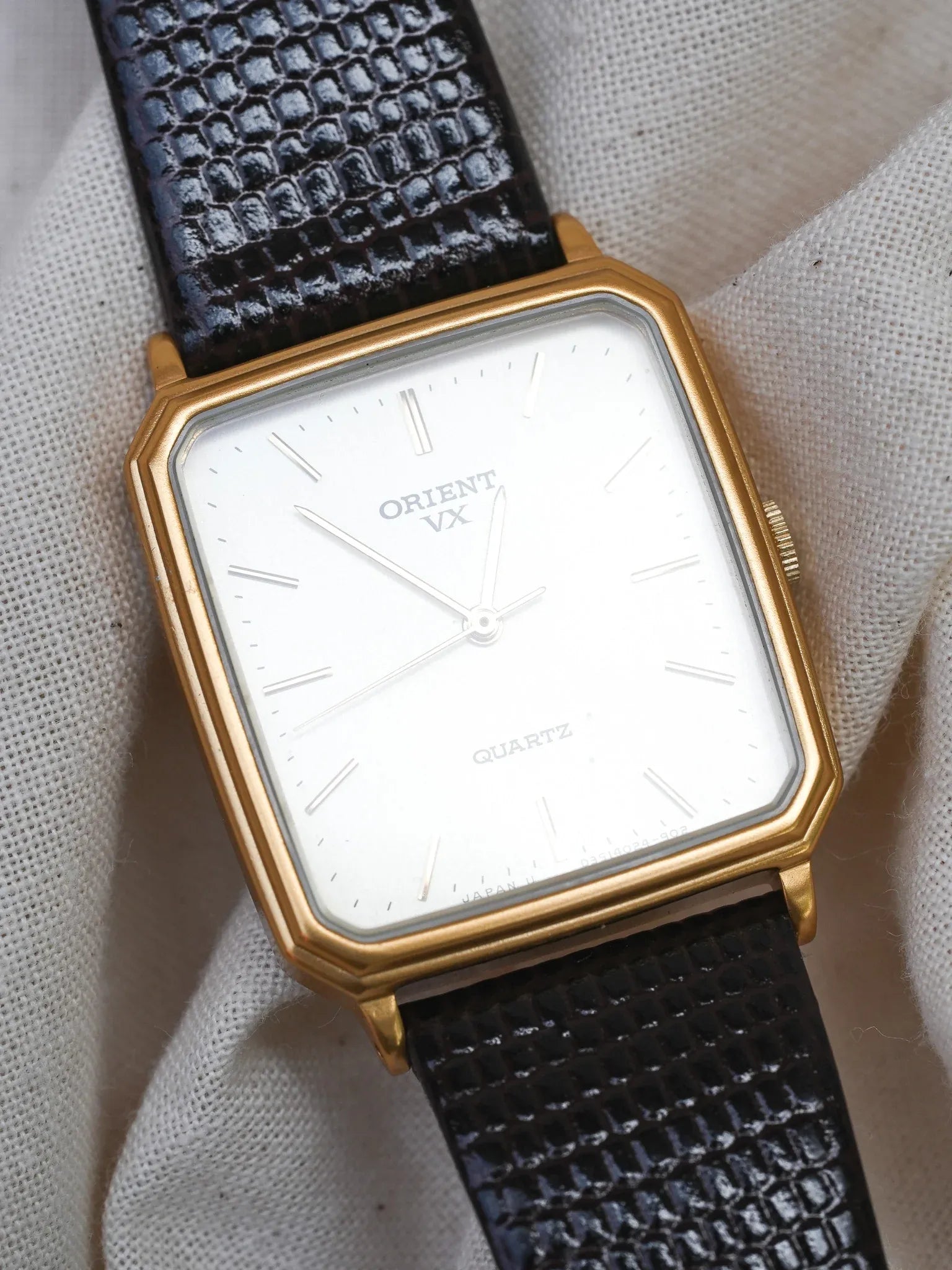 Orient - VX Tank Or - NOS - 1980s - Atelier Victor