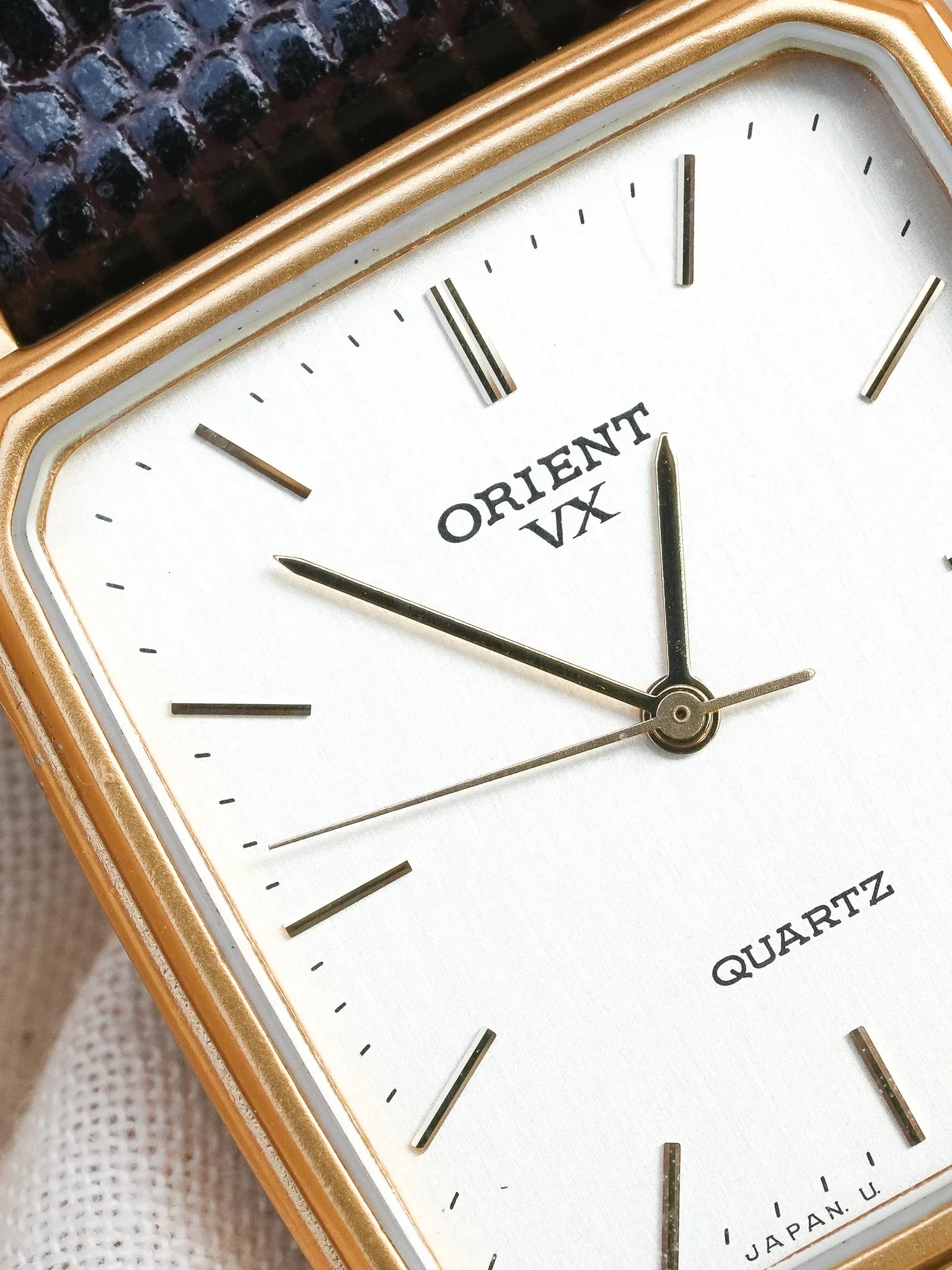 Orient - VX Tank Or - NOS - 1980s - Atelier Victor