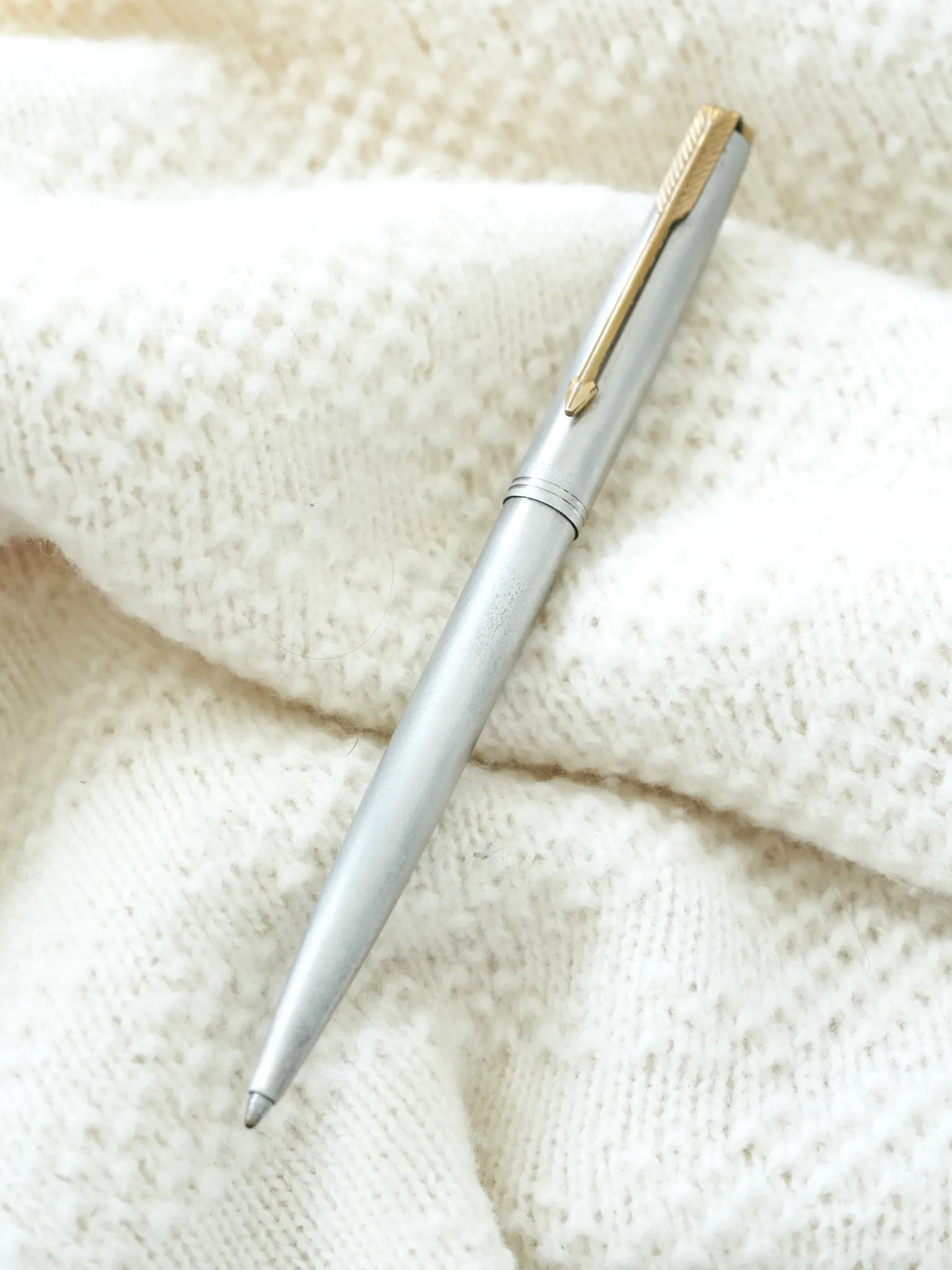 Parker - Stylo bille PARKER 75 acier - 1970s - Atelier Victor - Vintage Shop