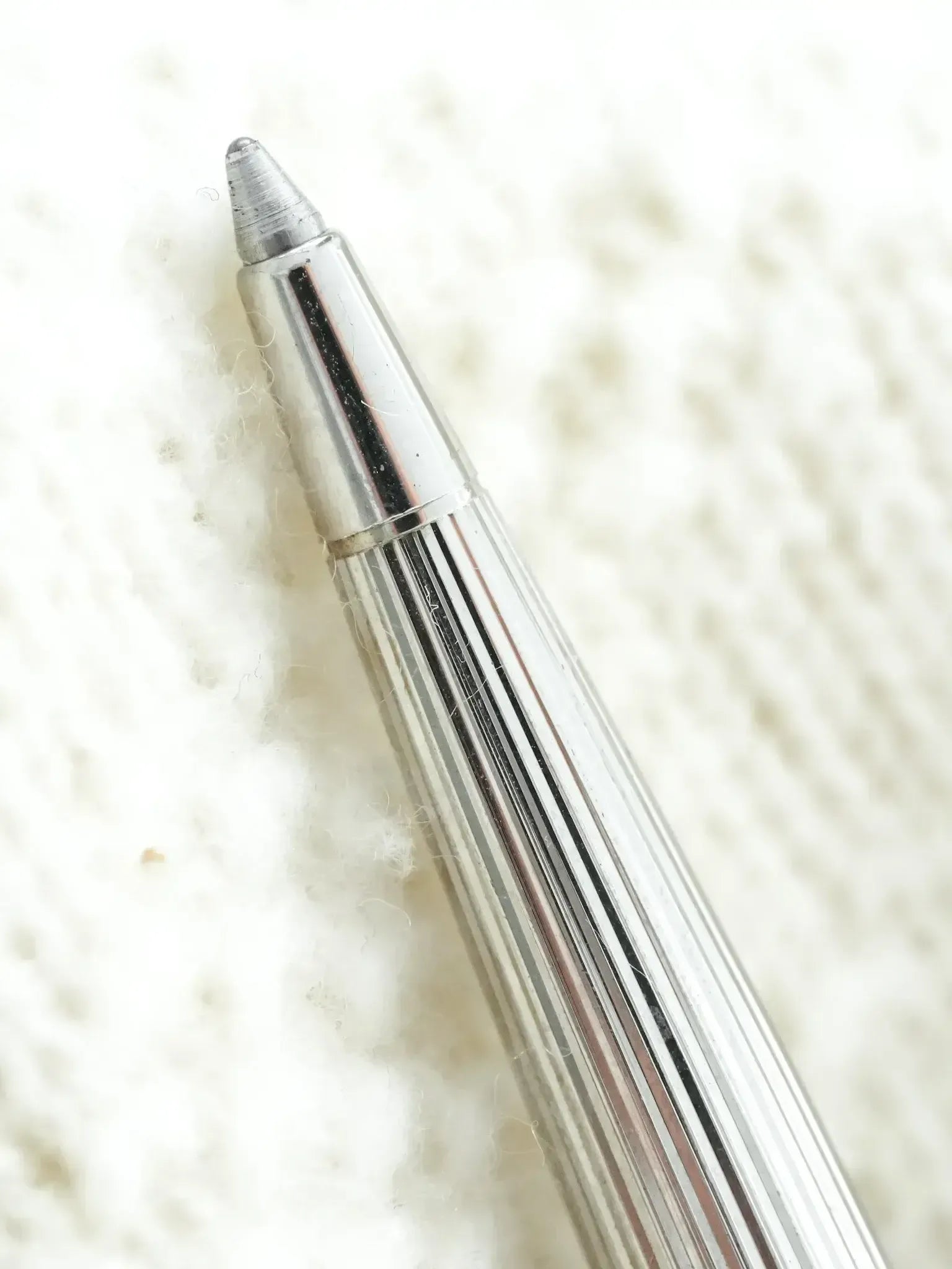 Parker - Stylo bille Parker 75 godron plaqué argent - 1970s - Atelier Victor