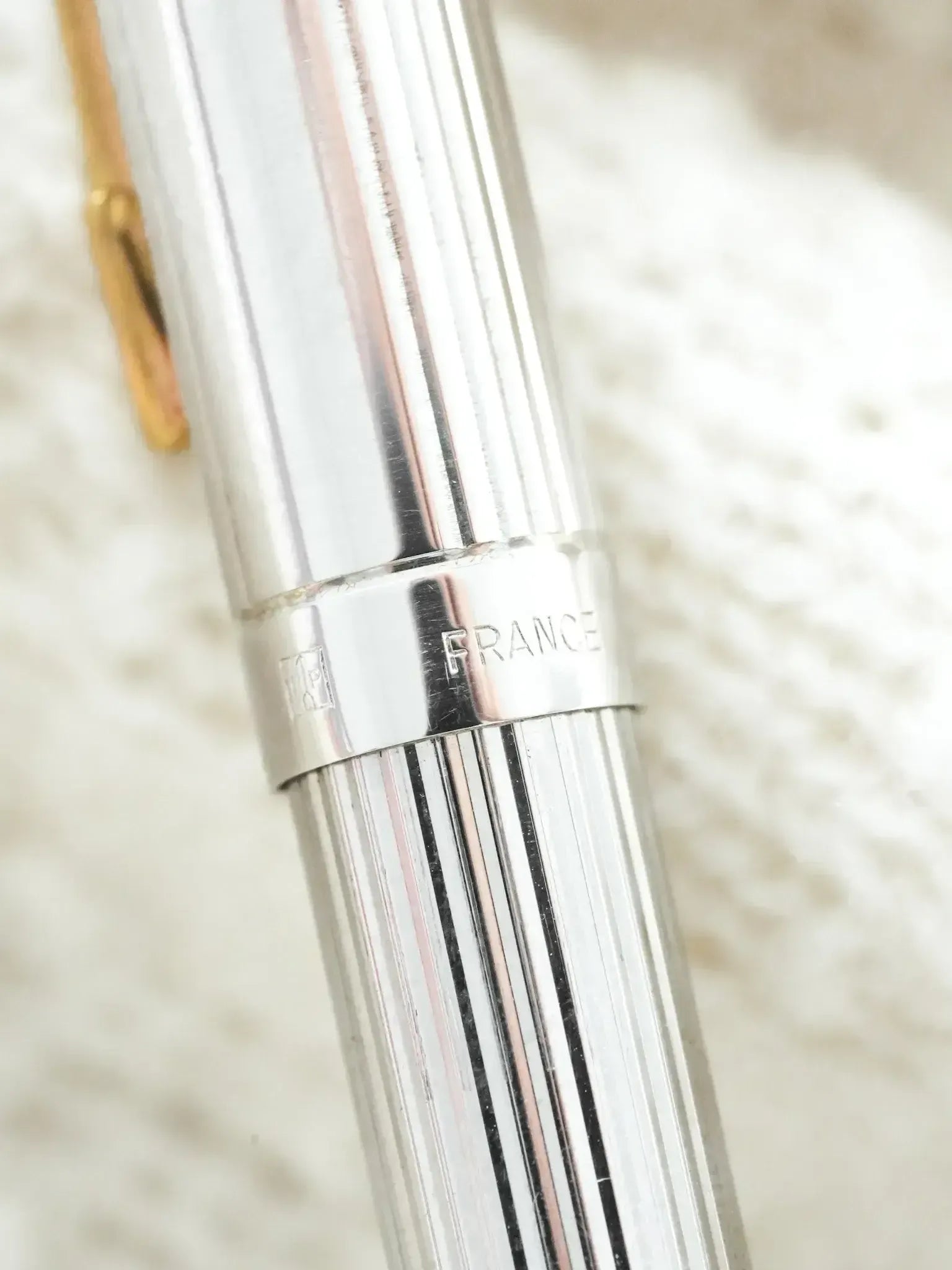 Parker - Stylo bille Parker 75 godron plaqué argent - 1970s - Atelier Victor