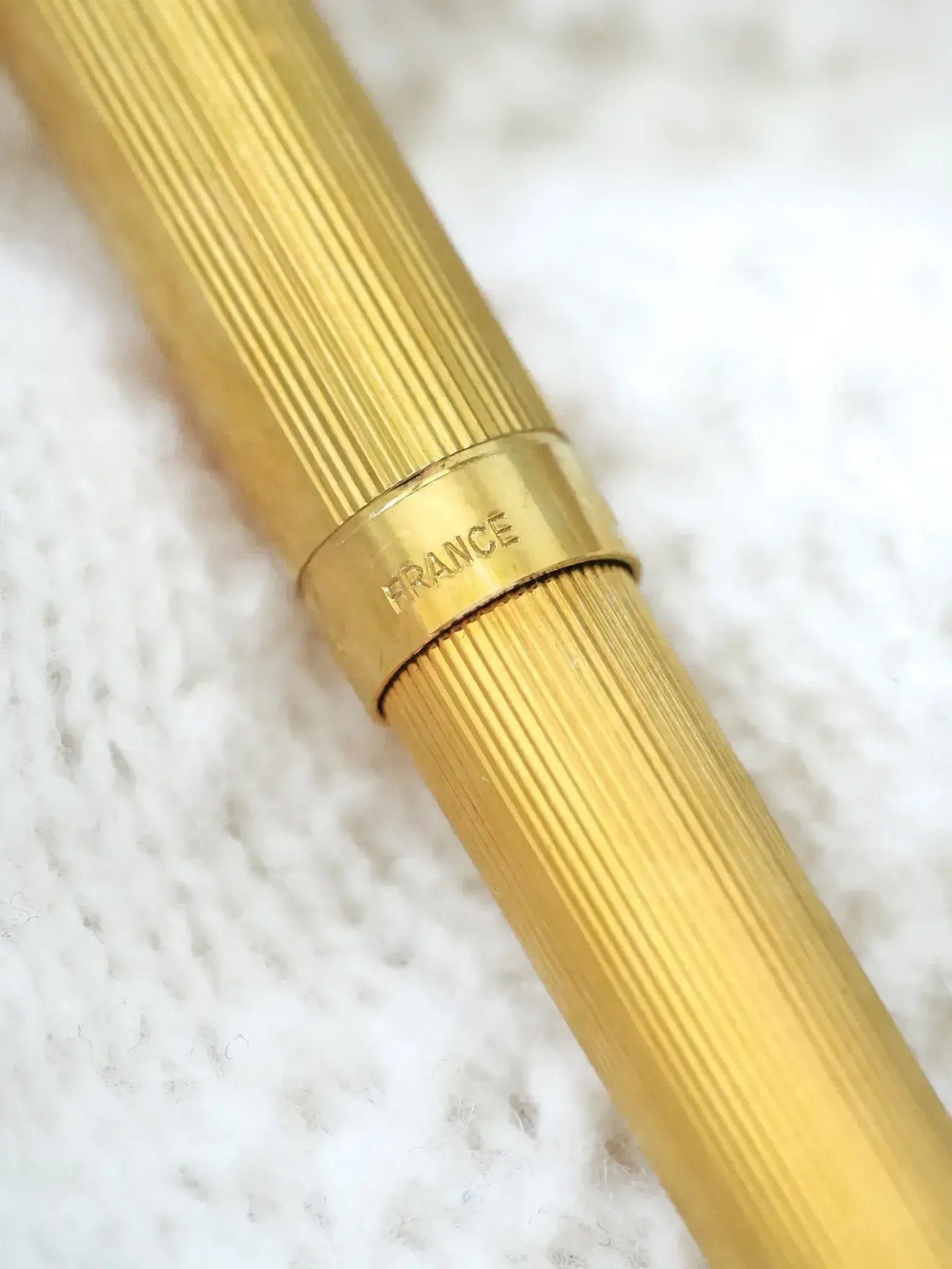 Parker - Stylo bille PARKER 75 Milleraies plaqué or logo large - 1970s - Atelier Victor