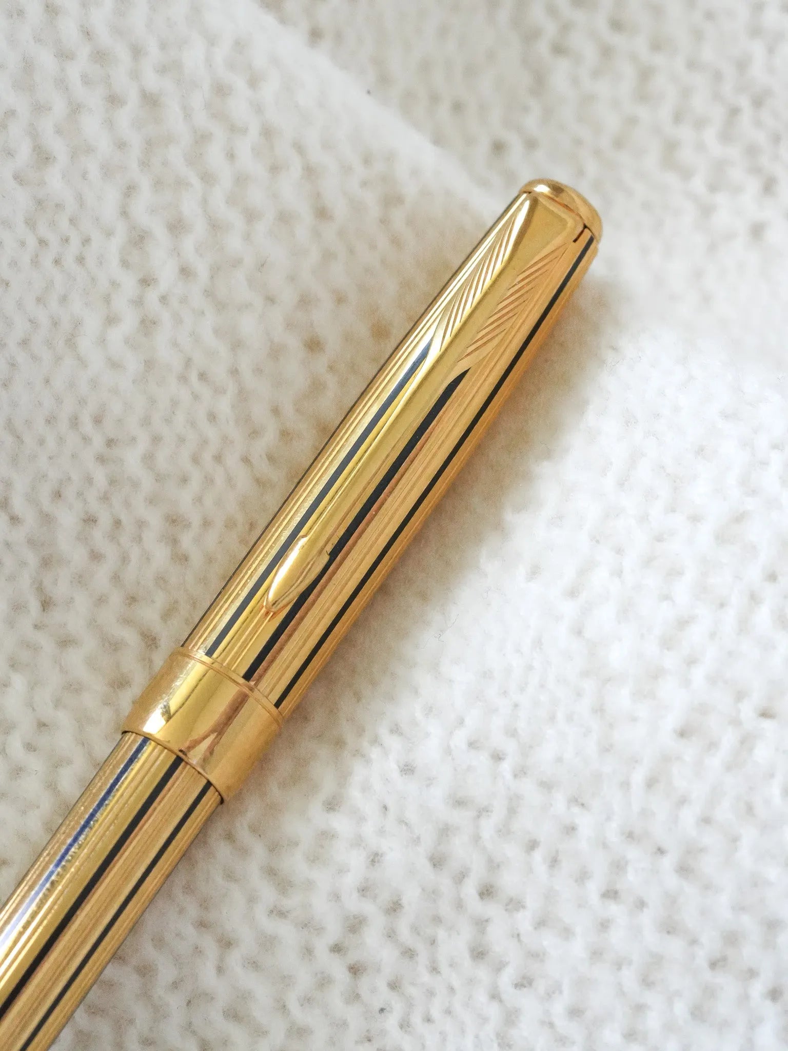 Parker - Stylo billet SONNET ATHENES laque plaqué or - 2000s - Atelier Victor - Vintage Watch Shop