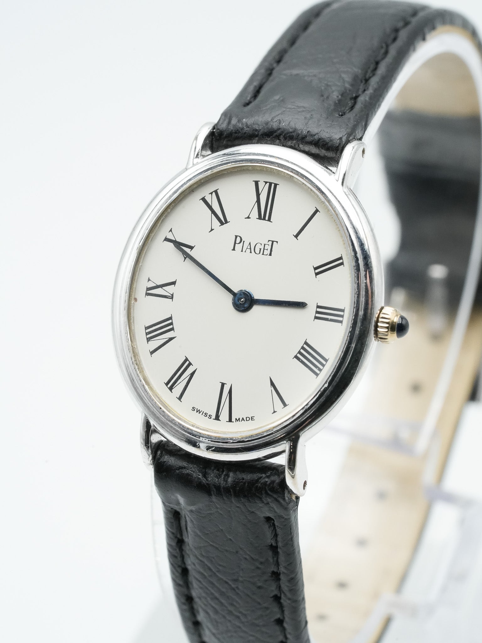 Piaget - 9822 Peite Ellipse Or blanc 18K - 1980s - Atelier Victor - Vintage Shop