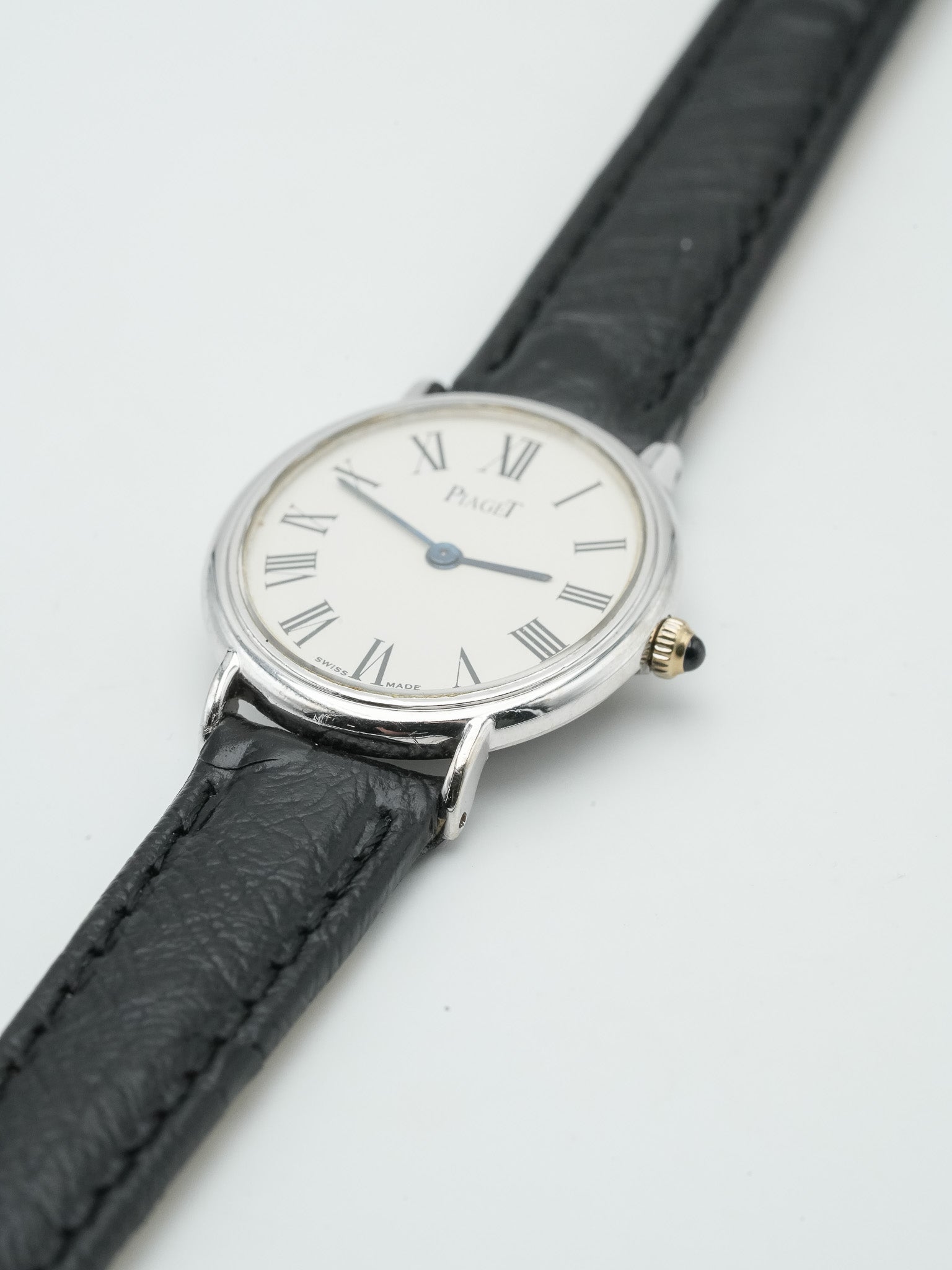 Piaget - 9822 Peite Ellipse Or blanc 18K - 1980s - Atelier Victor - Vintage Shop