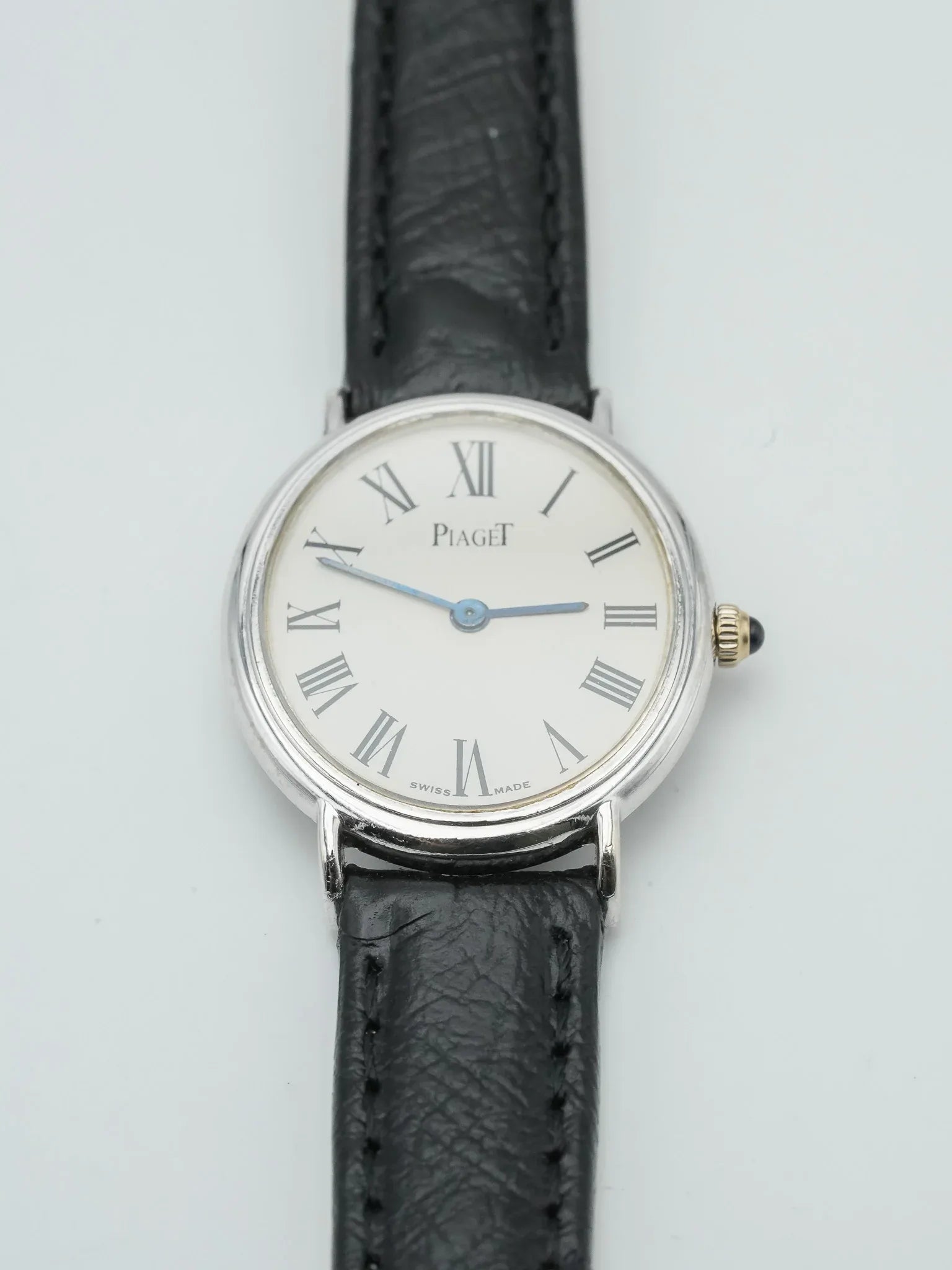 Piaget - 9822 Peite Ellipse Or blanc 18K - 1980s - Atelier Victor - Vintage Shop