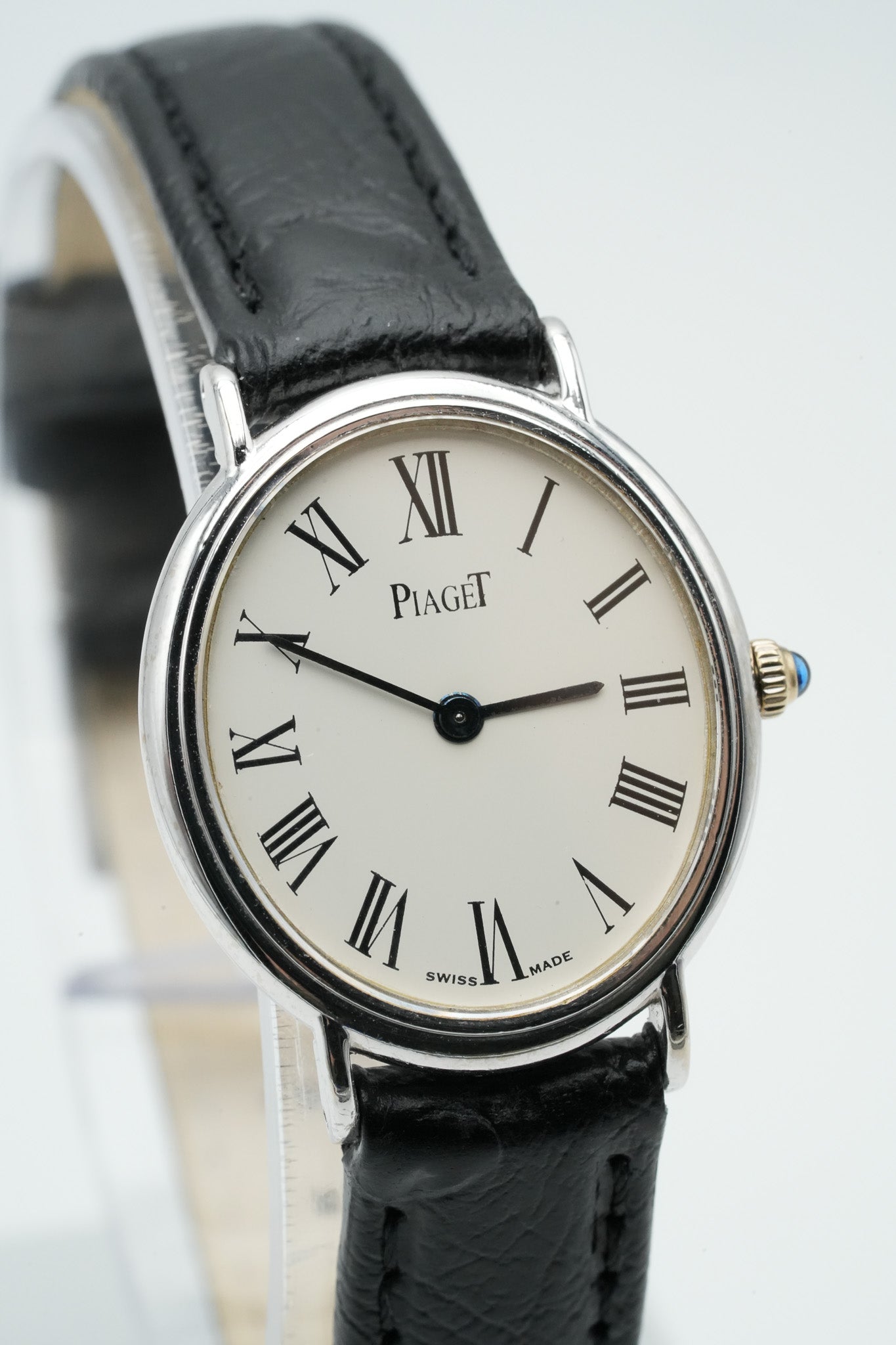 Piaget - 9822 Peite Ellipse Or blanc 18K - 1980s - Atelier Victor - Vintage Shop