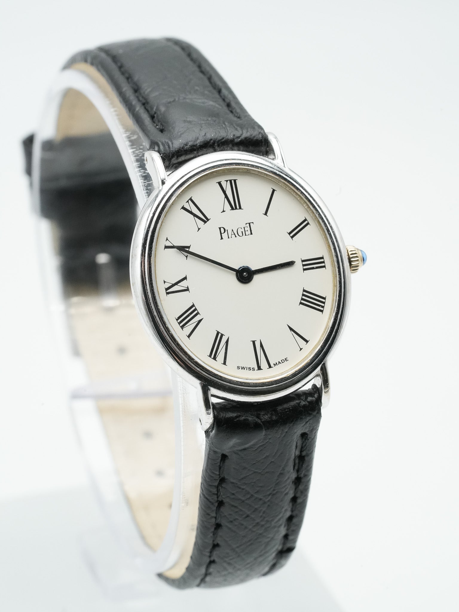 Piaget - 9822 Peite Ellipse Or blanc 18K - 1980s - Atelier Victor - Vintage Shop