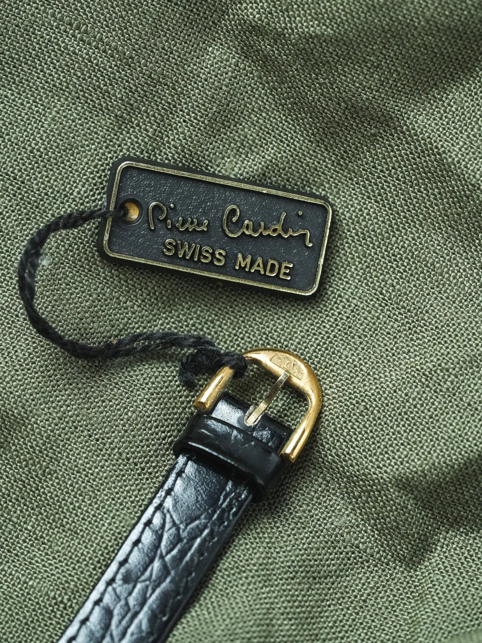 PIerre Cardin - Circle acier or Cadran guilloché - NOS - 1980s - Atelier Victor