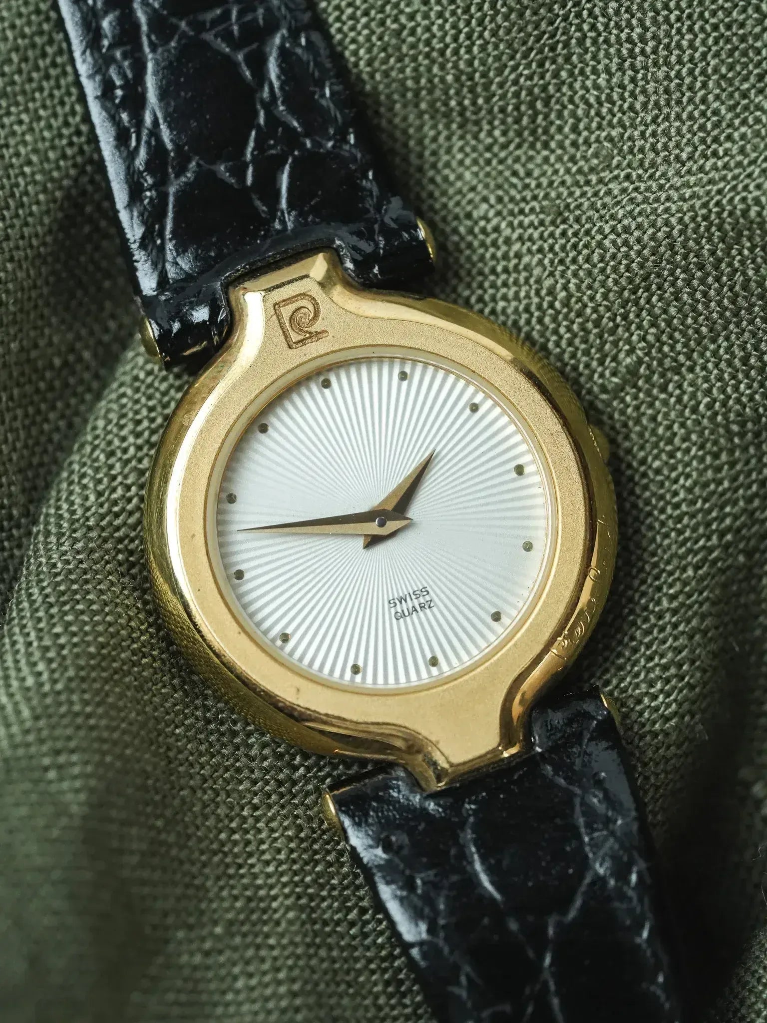 PIerre Cardin - Circle acier or Cadran guilloché - NOS - 1980s - Atelier Victor