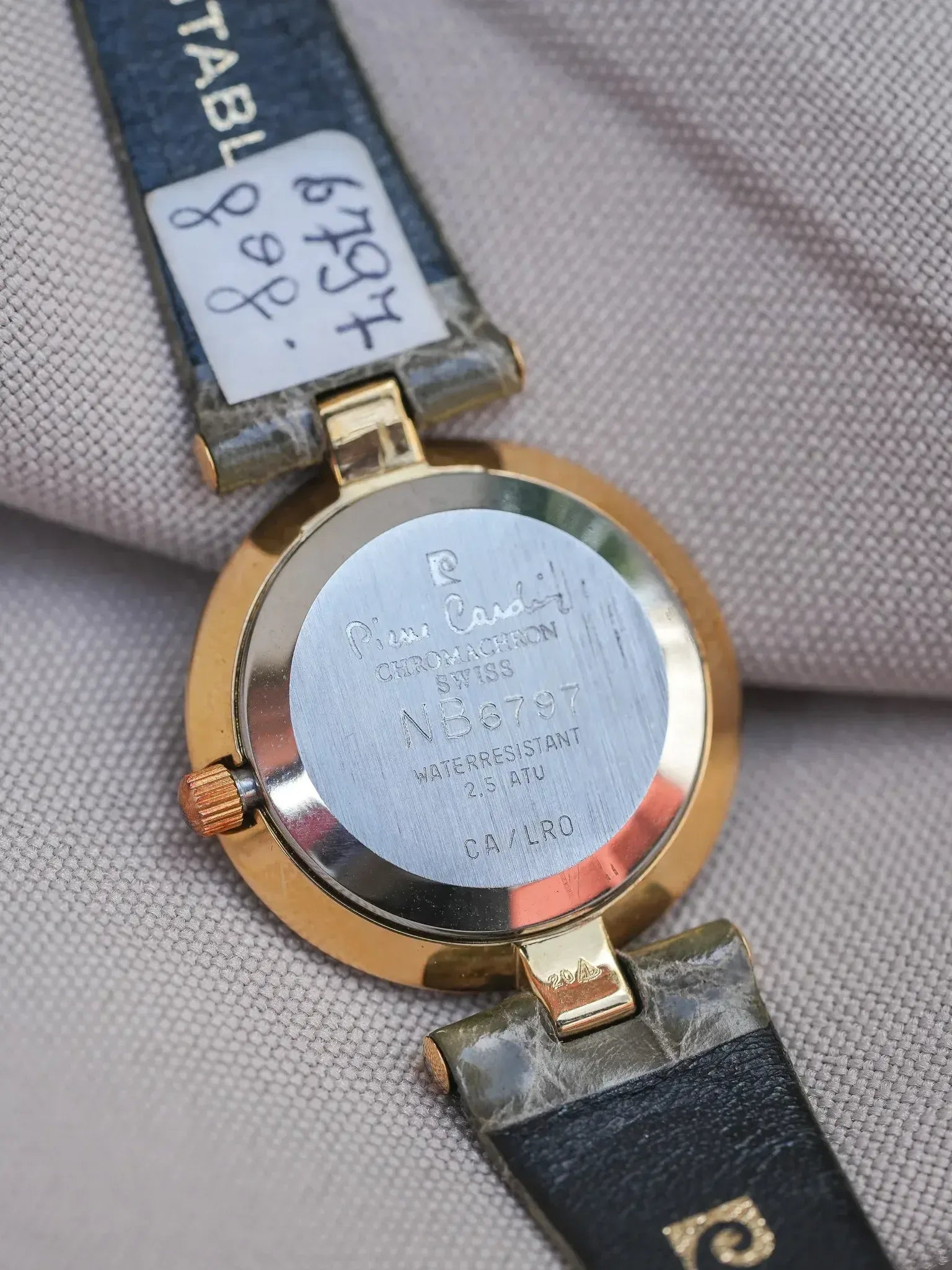 PIerre Cardin - Circle Plaqué or double index anthracite - NOS - 1980s - Atelier Victor