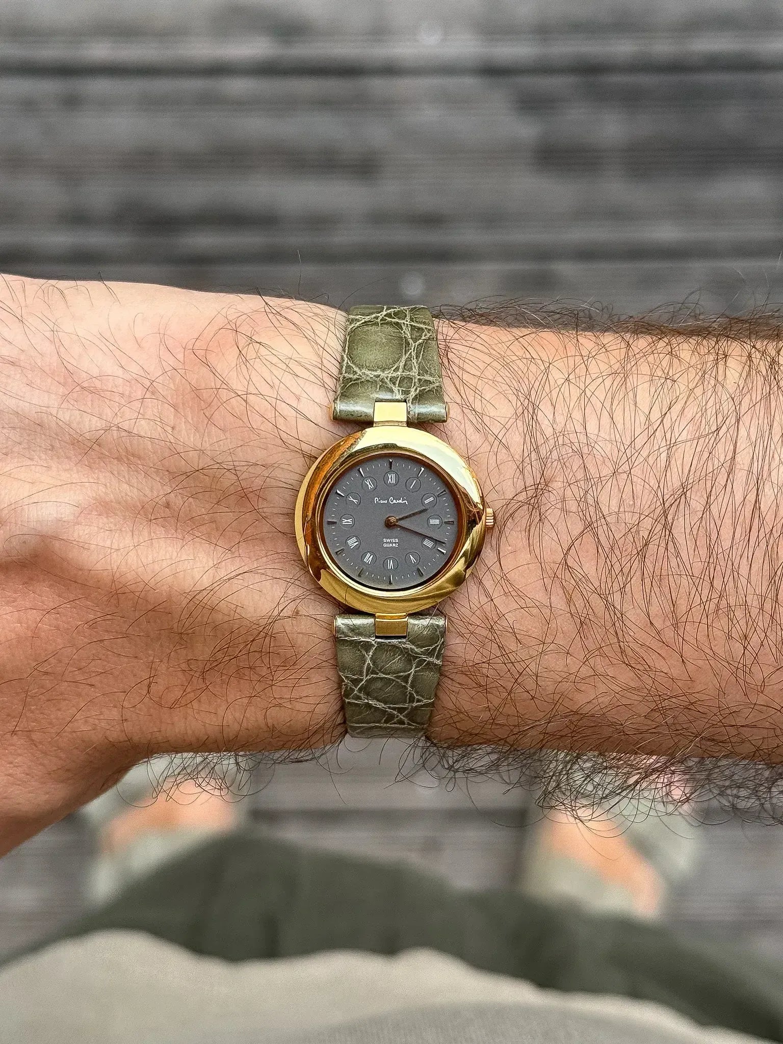 PIerre Cardin - Circle Plaqué or double index anthracite - NOS - 1980s - Atelier Victor