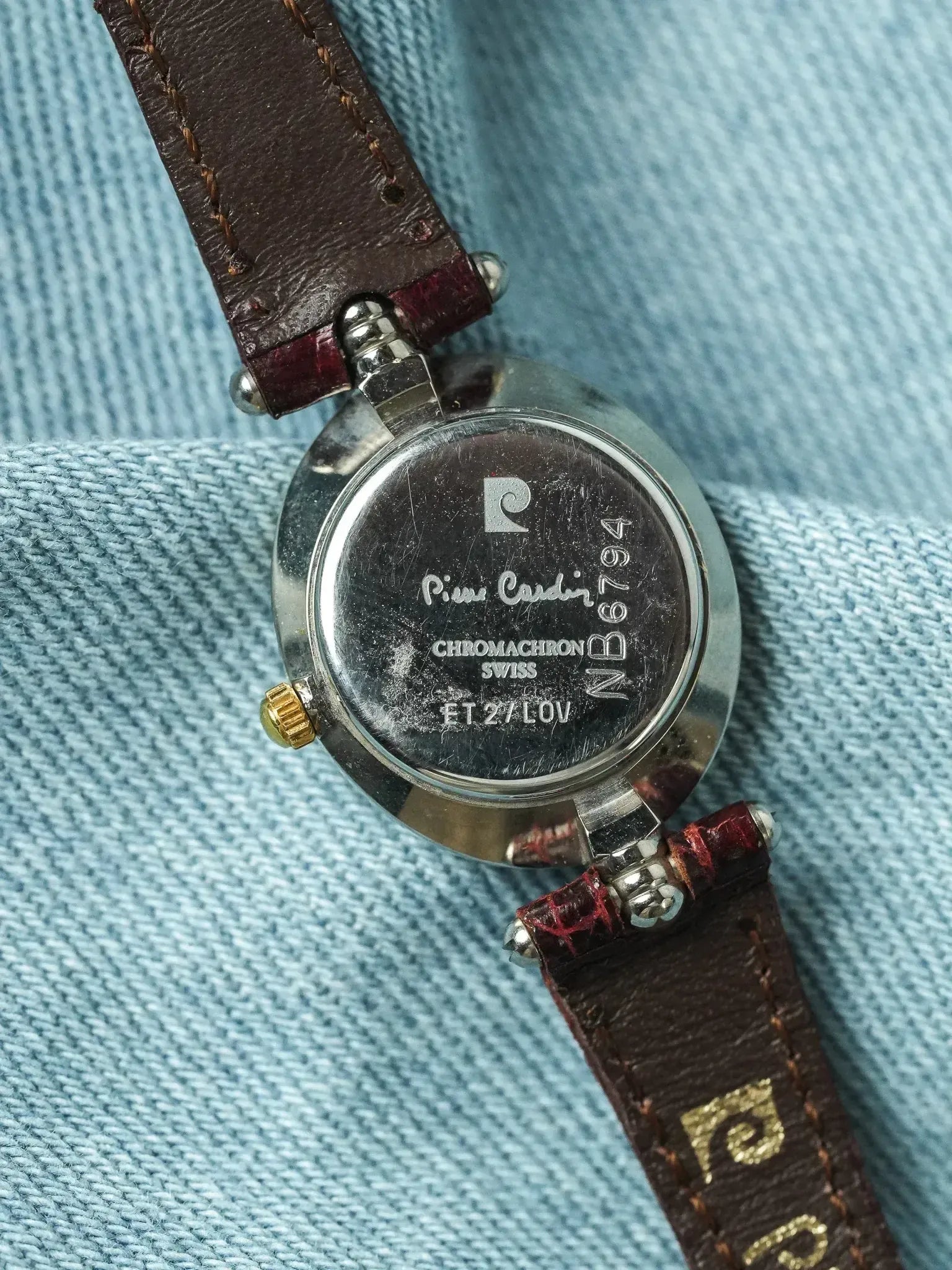 PIerre Cardin - Ellipse Plaqué or Cadran blanc index or - NOS - 1980s - Atelier Victor