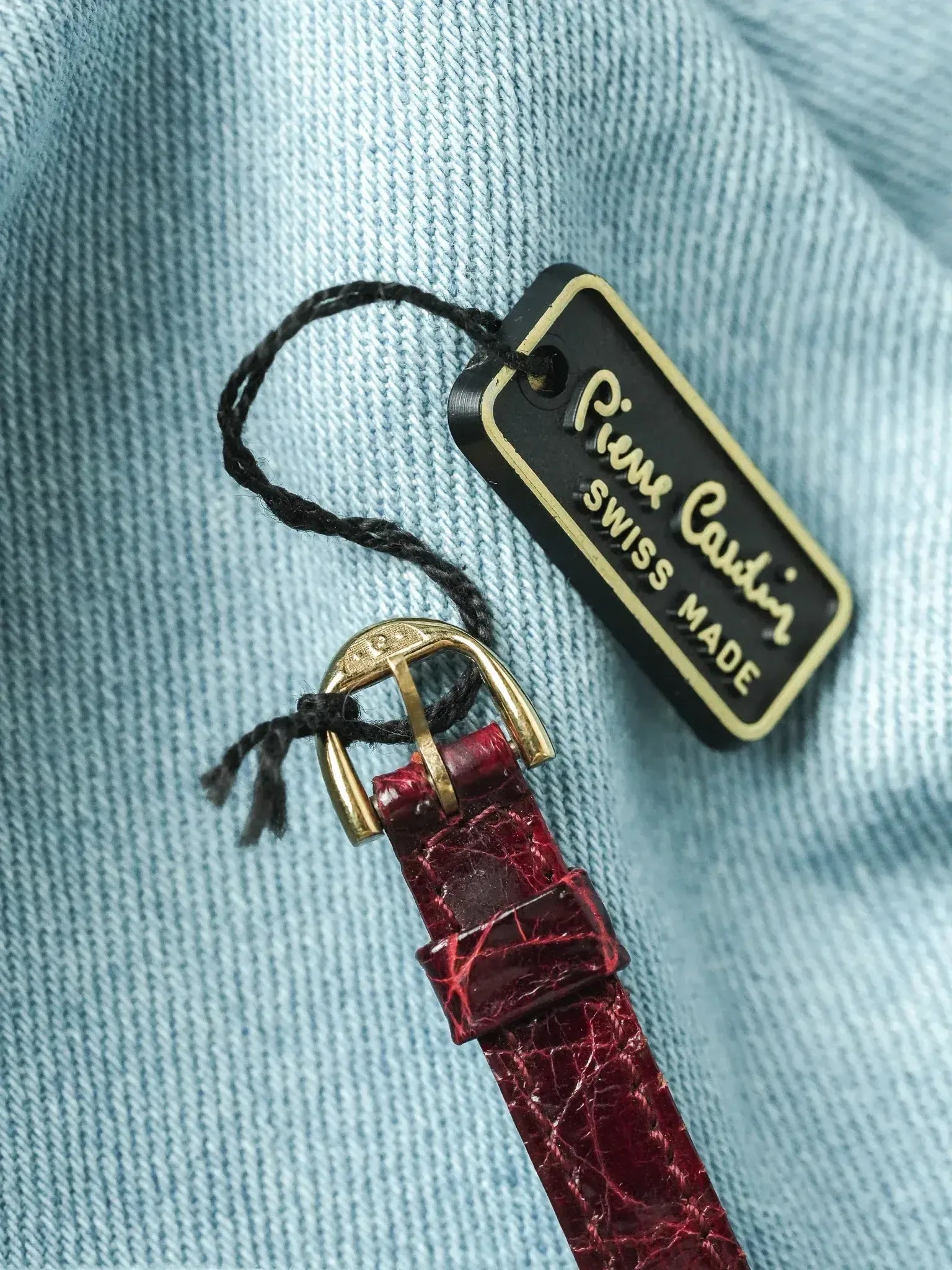 PIerre Cardin - Ellipse Plaqué or Cadran blanc index or - NOS - 1980s - Atelier Victor