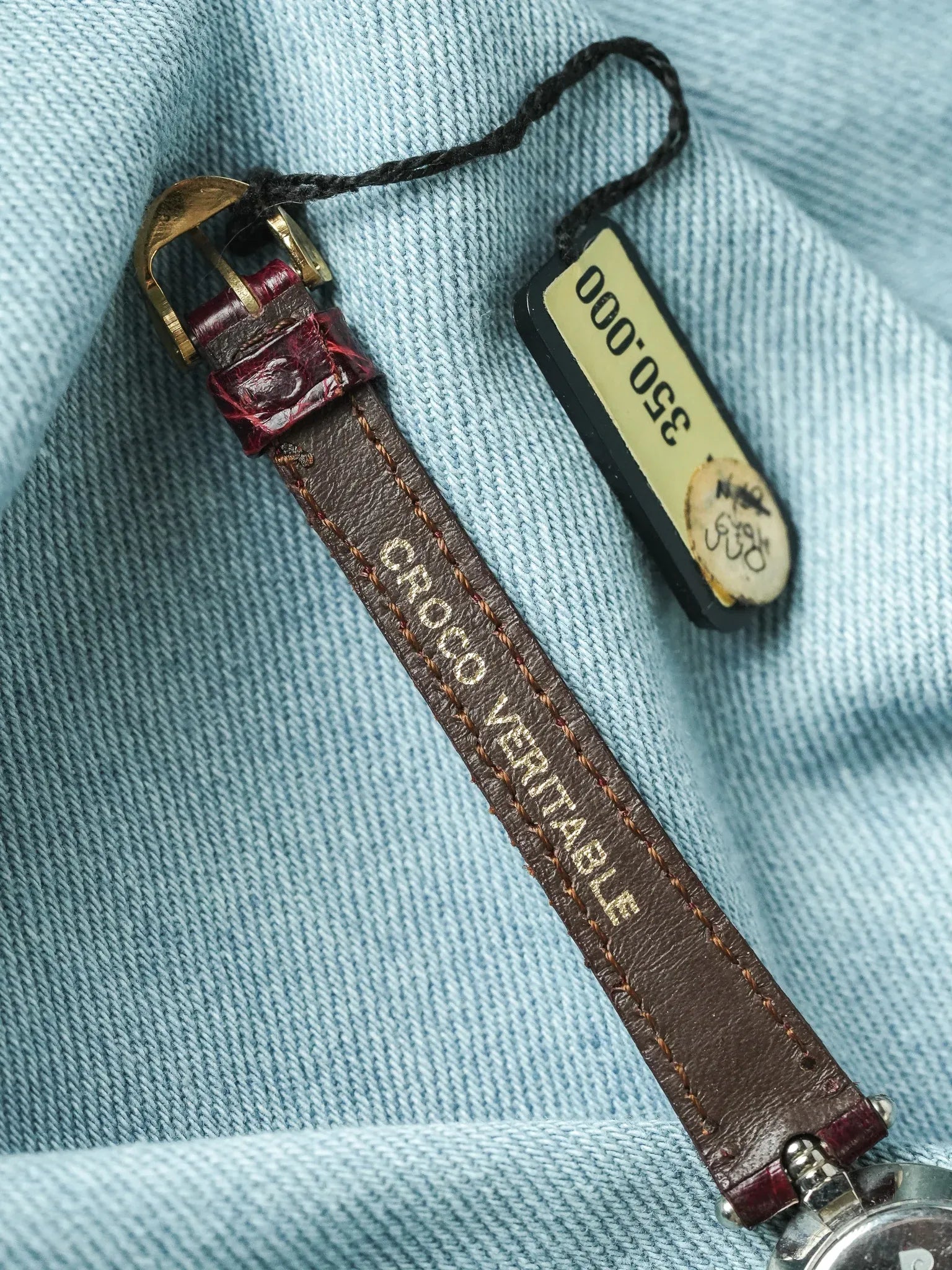 PIerre Cardin - Ellipse Plaqué or Cadran blanc index or - NOS - 1980s - Atelier Victor - Vintage Shop