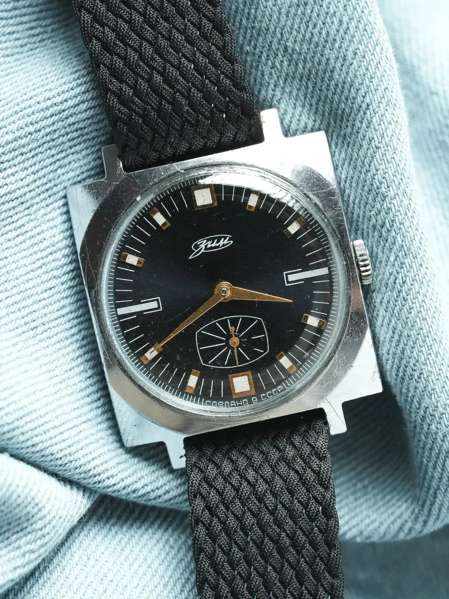 Pobeda Zim - Carré Acier Noir Petite-seconde - 1960s - Atelier Victor