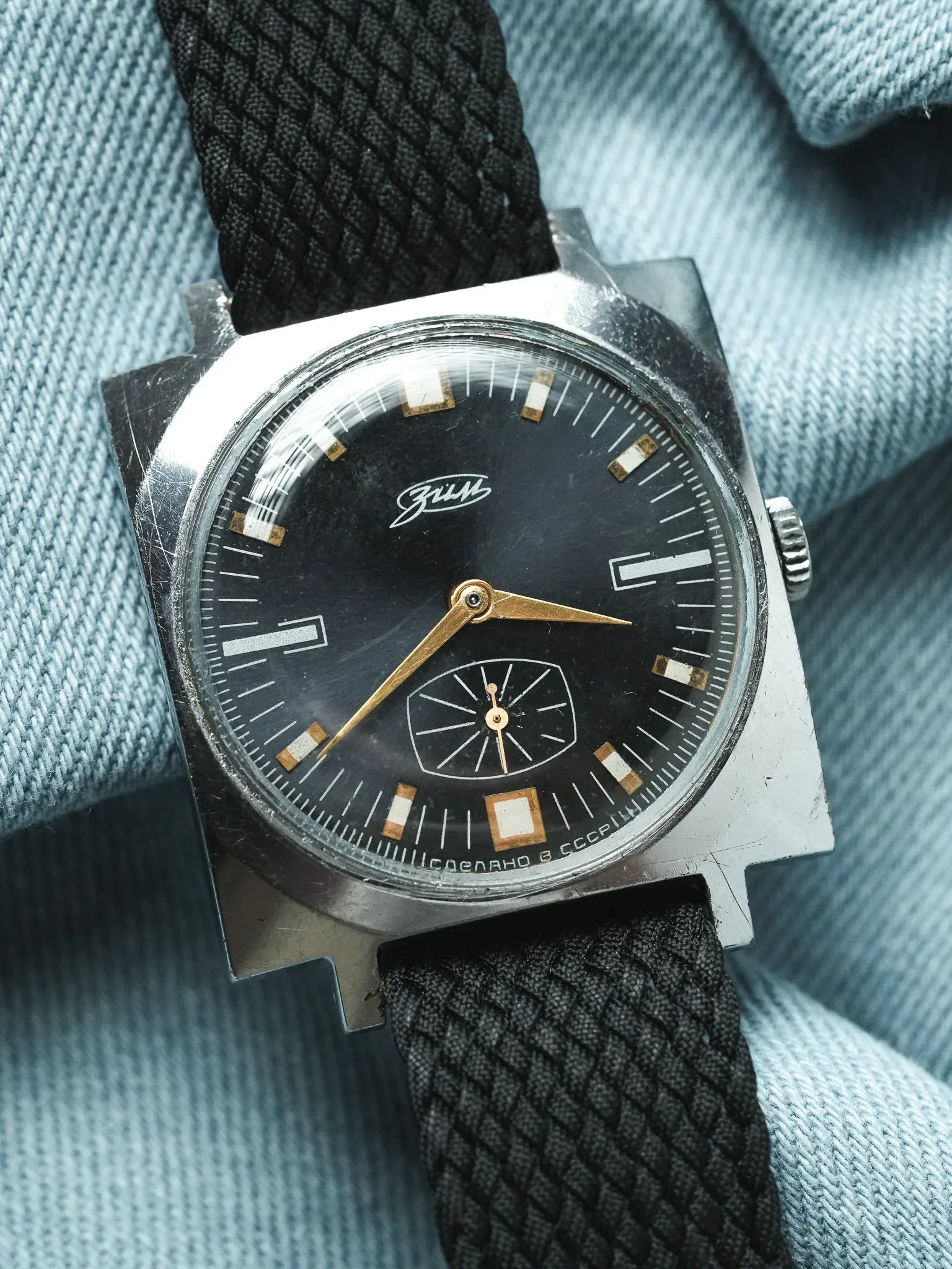 Pobeda Zim - Carré Acier Noir Petite-seconde - 1960s - Atelier Victor