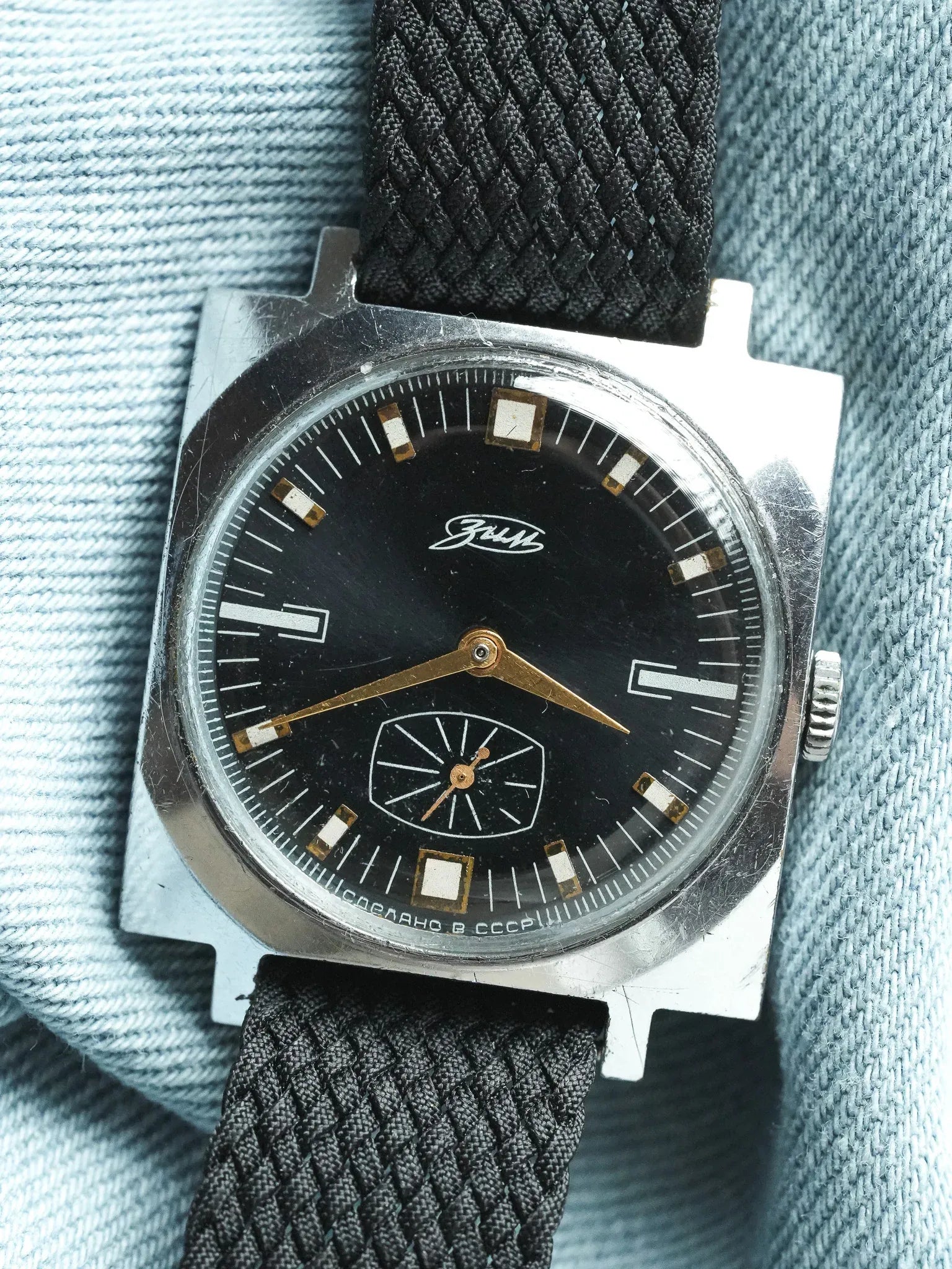 Pobeda Zim - Carré Acier Noir Petite-seconde - 1960s - Atelier Victor