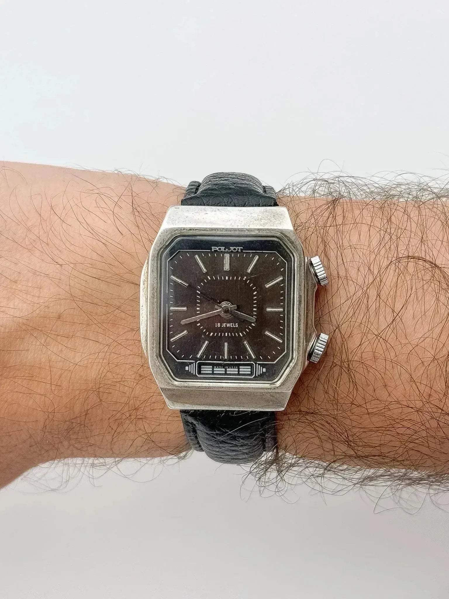 Poljot - Alarm - 1970s - Atelier Victor