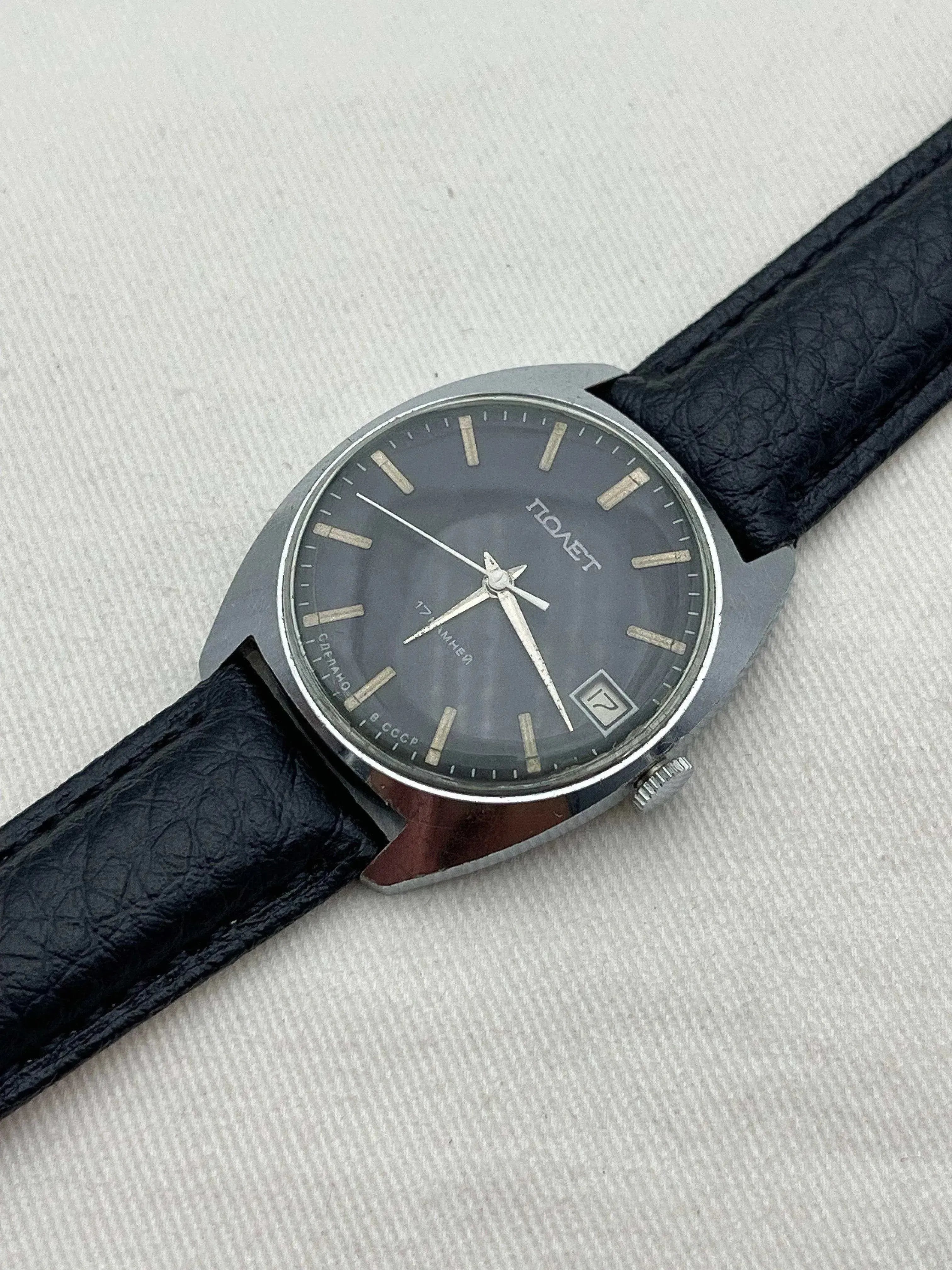 Poljot - Cadra noir date - 1970s - Atelier Victor