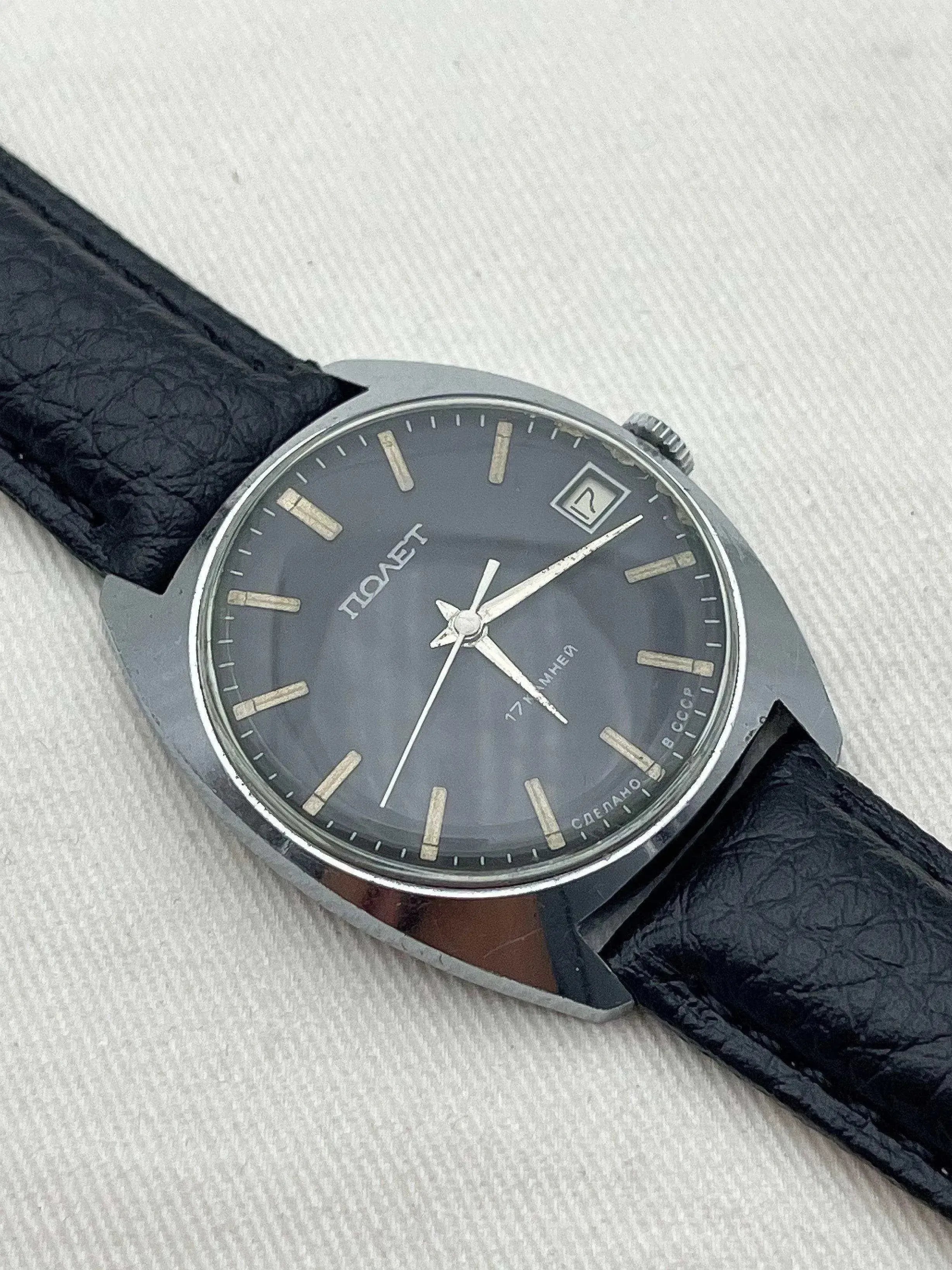 Poljot - Cadra noir date - 1970s - Atelier Victor