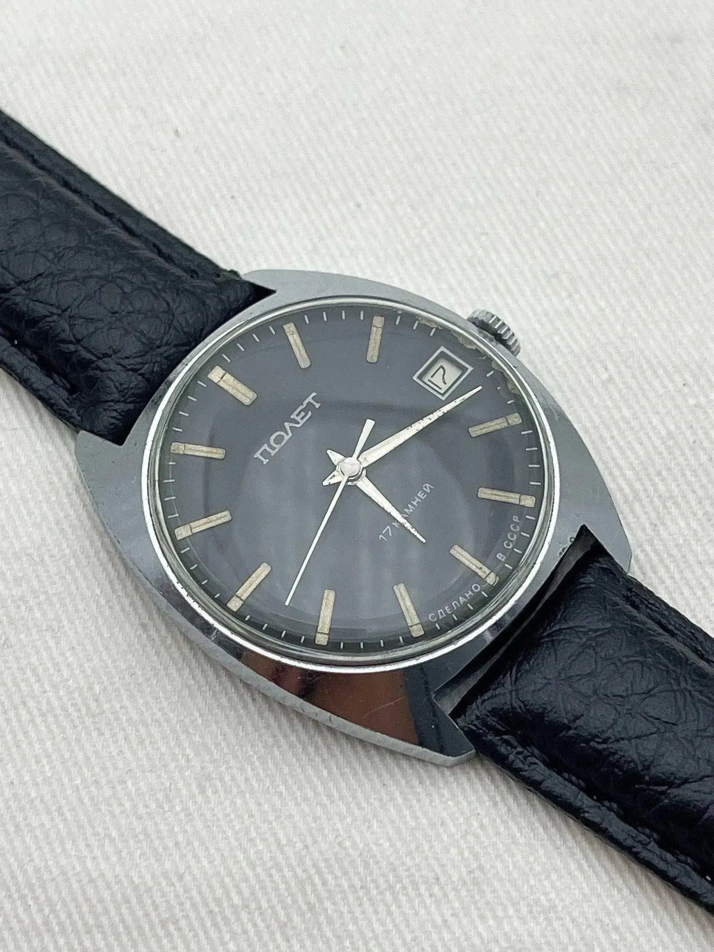 Poljot - Cadra noir date - 1970s - Atelier Victor