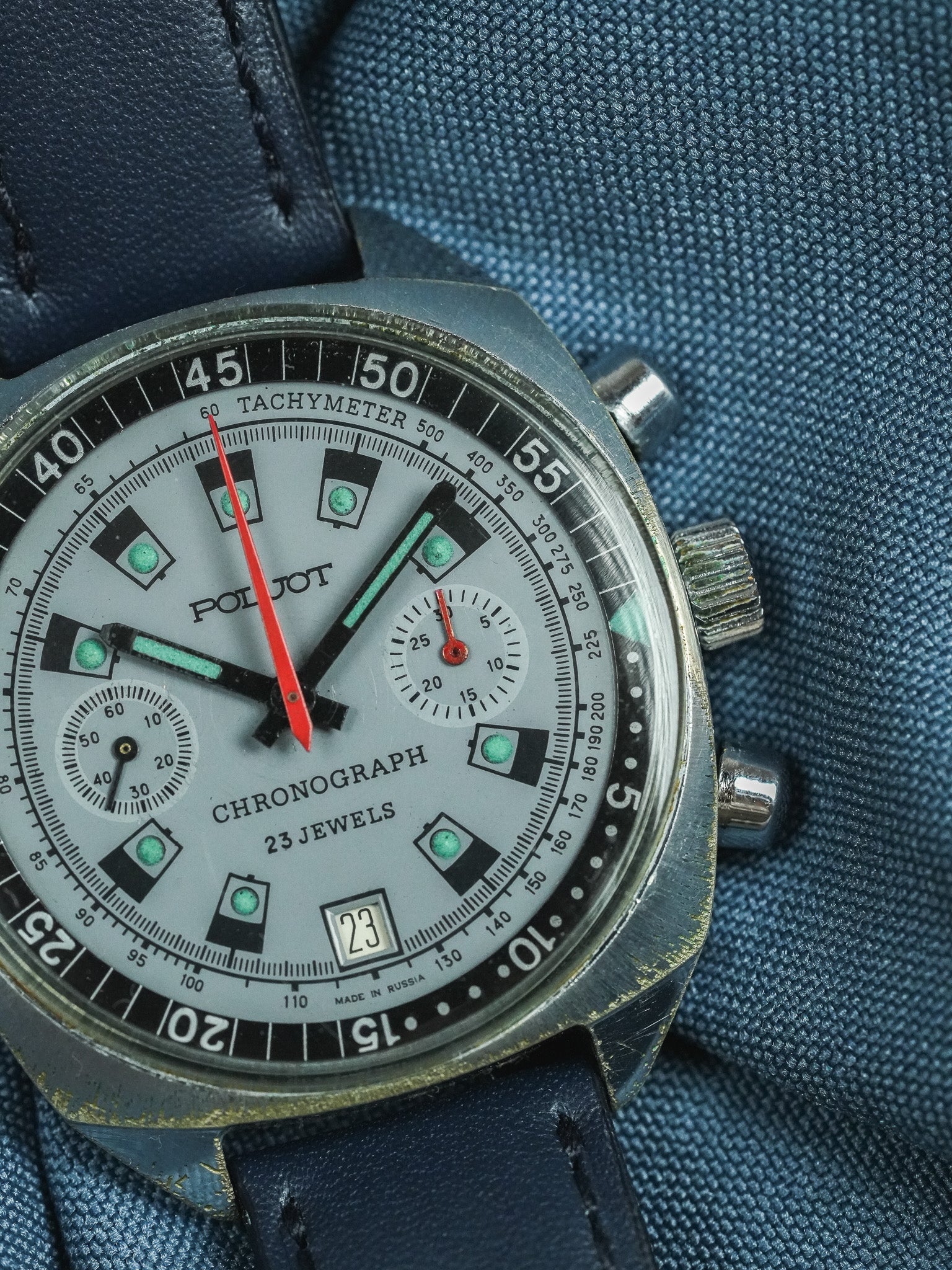 Poljot - Chronographe Date Bleu Lunette intérieure - 1960s - Atelier Victor - Vintage Shop