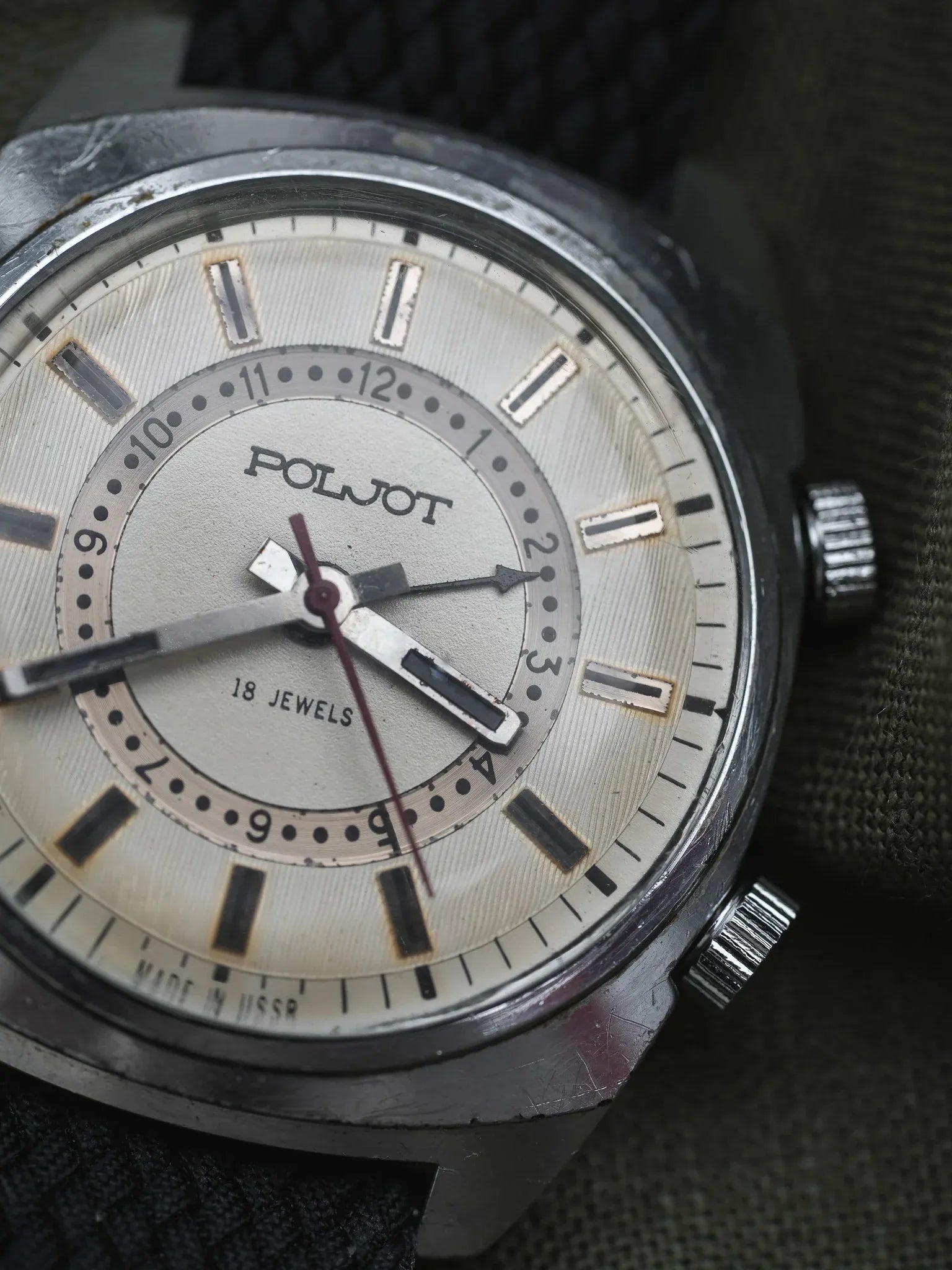 Poljot - Double Index Alarme Acier - 1970s - Atelier Victor - Vintage Shop
