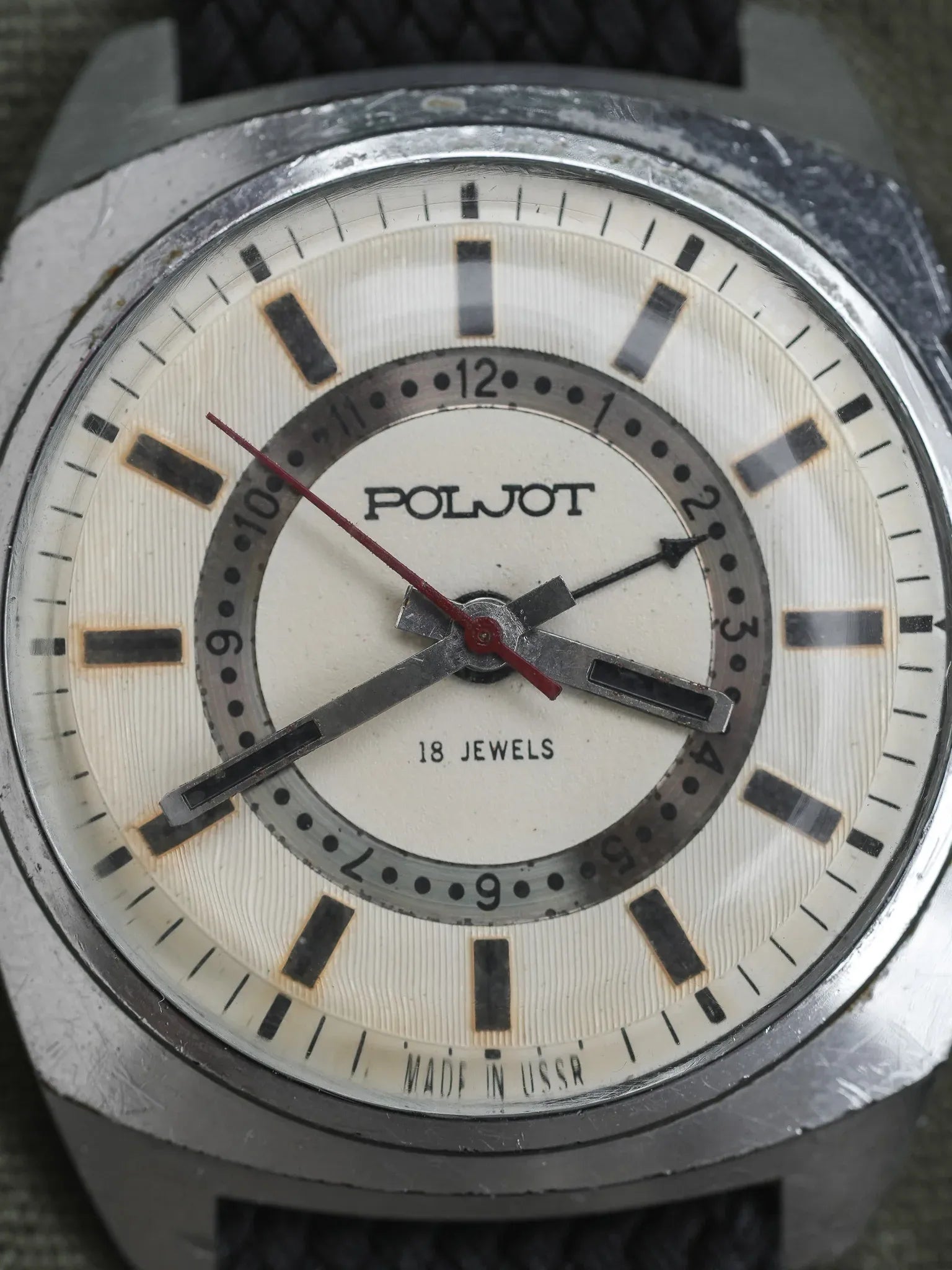 Poljot - Double Index Alarme Acier - 1970s - Atelier Victor - Vintage Shop