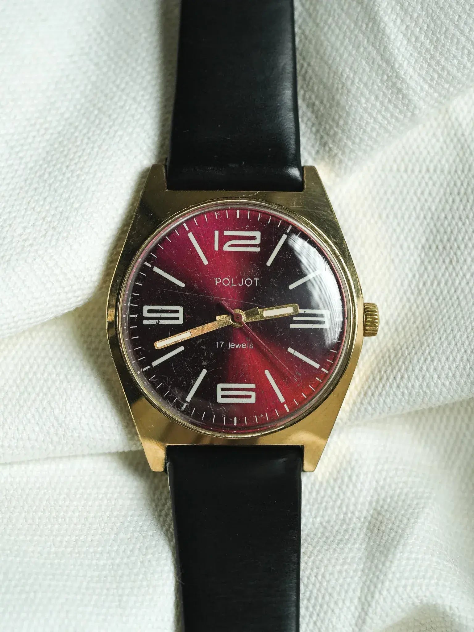 Poljot - Plaque or cadran bordeaux - 1970s - Atelier Victor