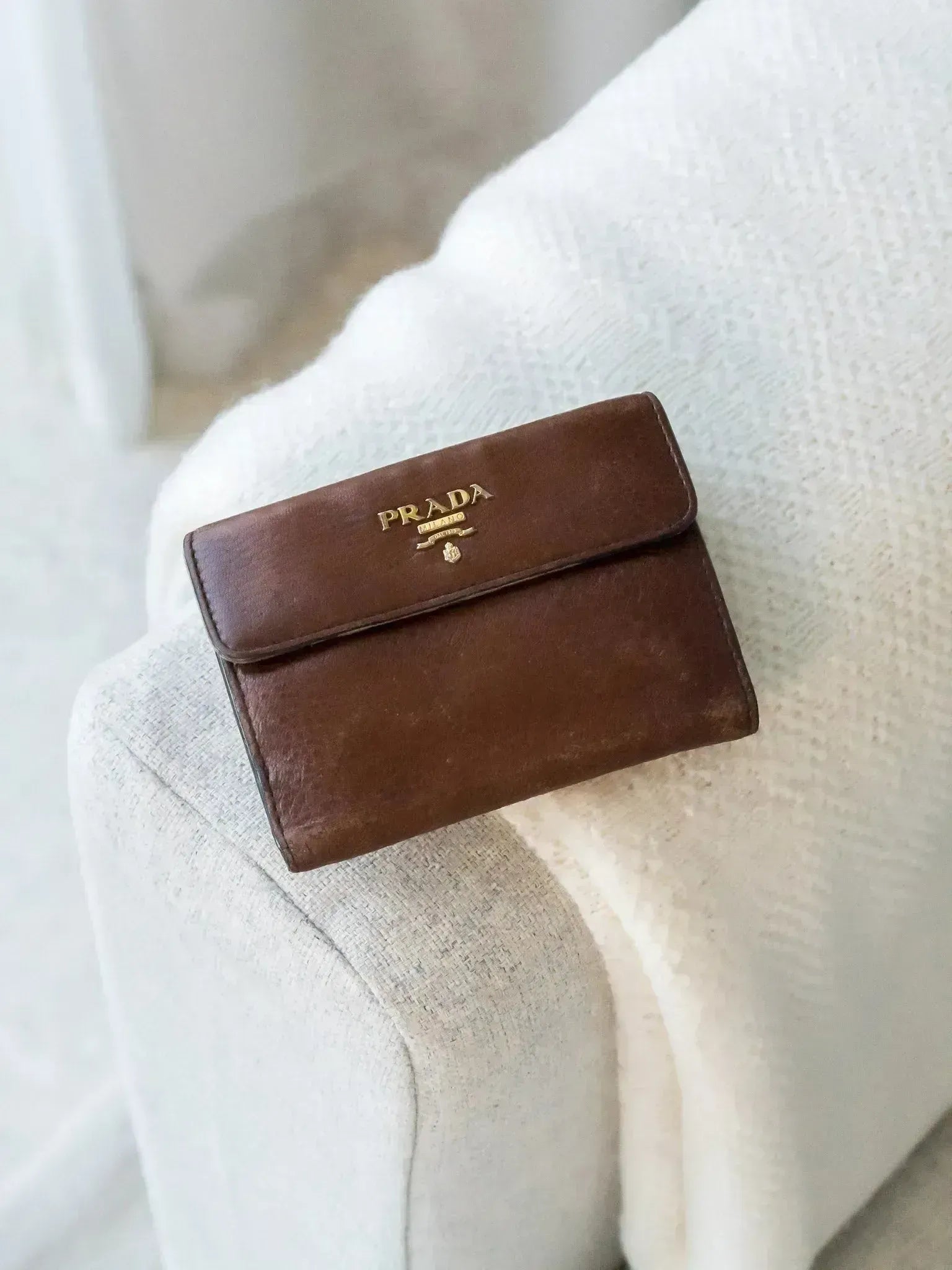 Prada - Portefeuille cuir marron - Atelier Victor