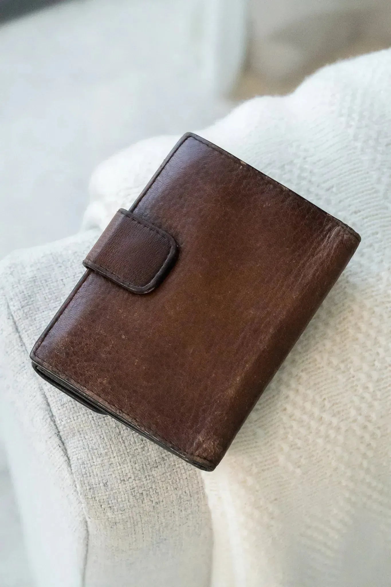 Prada - Portefeuille cuir marron - Atelier Victor