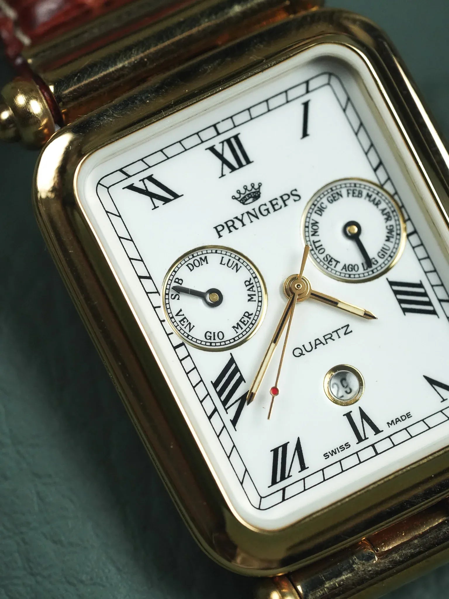 Pryngeps - TANK XL Triple Calendrier Cornes centrales - Neuve de stock - 1990s - Atelier Victor - Vintage Shop