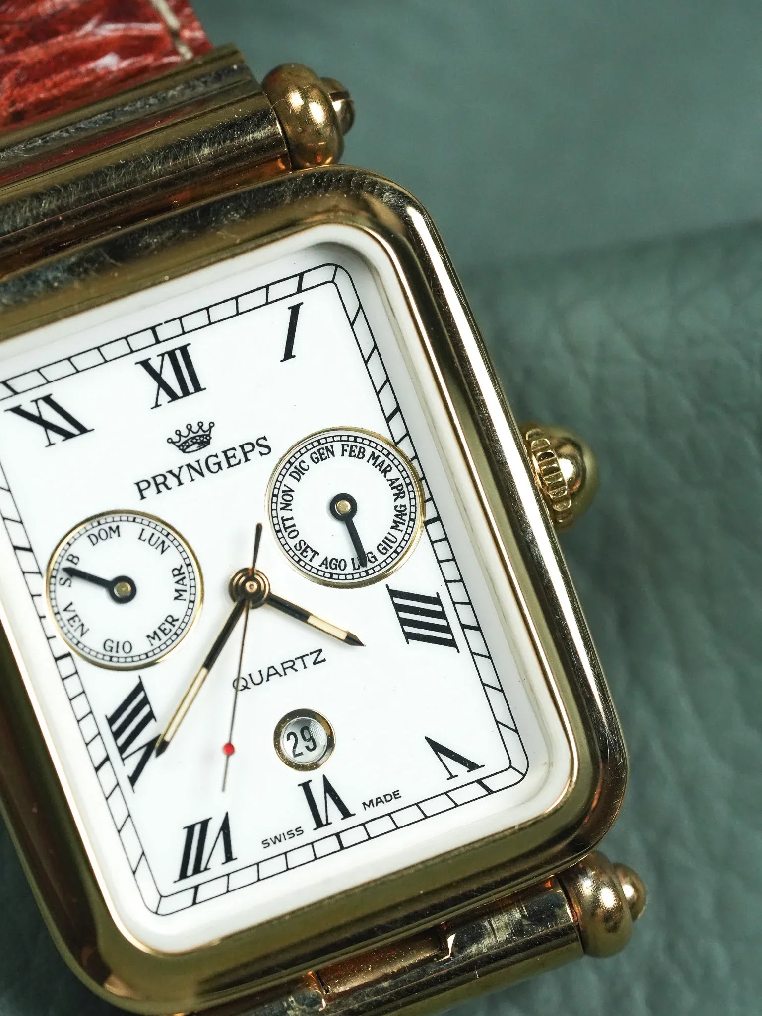 Pryngeps - TANK XL Triple Calendrier Cornes centrales - Neuve de stock - 1990s - Atelier Victor - Vintage Shop