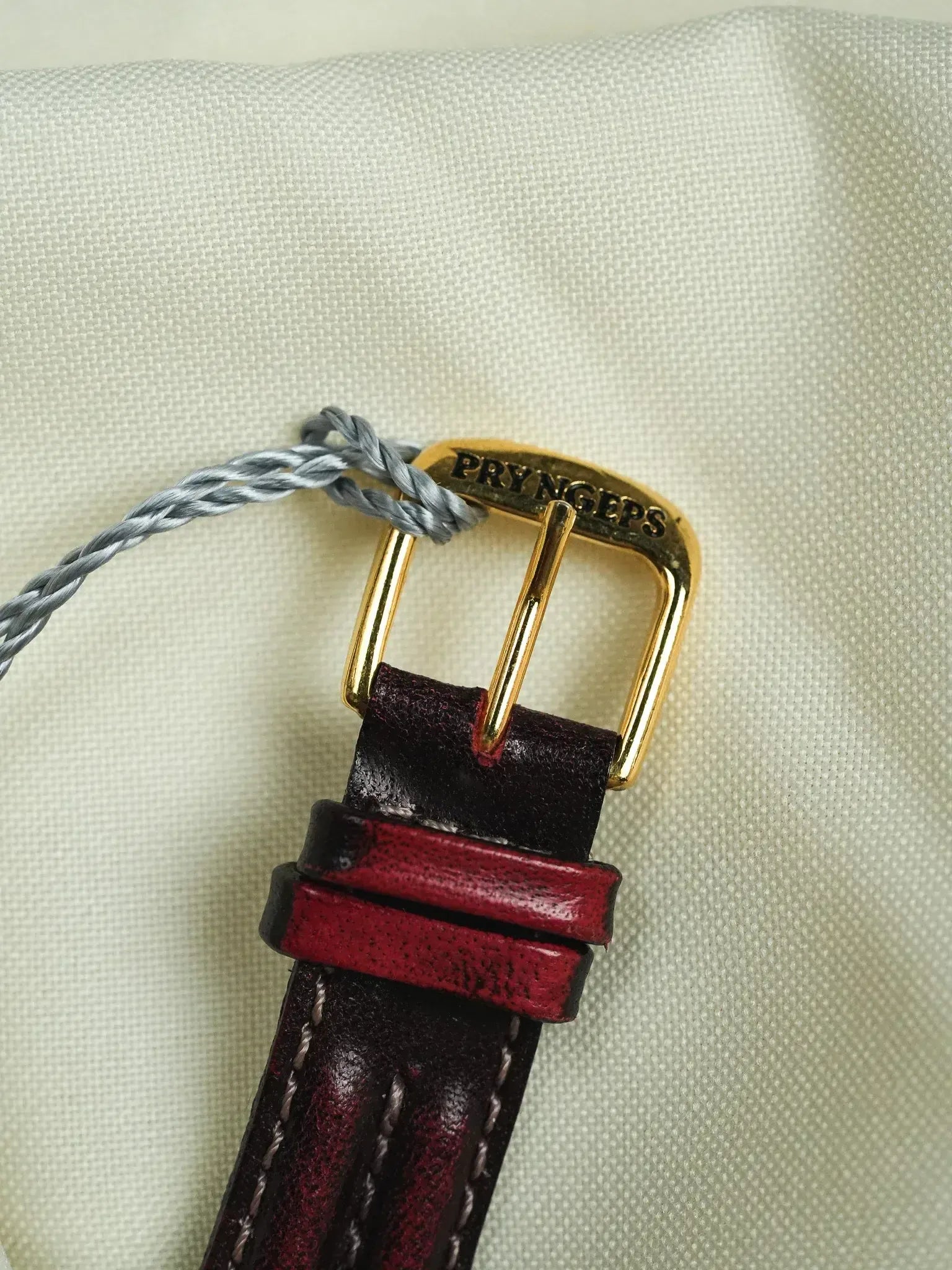 Pryngeps - Triple Date Phase de lunette Guilloché or cadran noir - NOS - 1990s - Atelier Victor