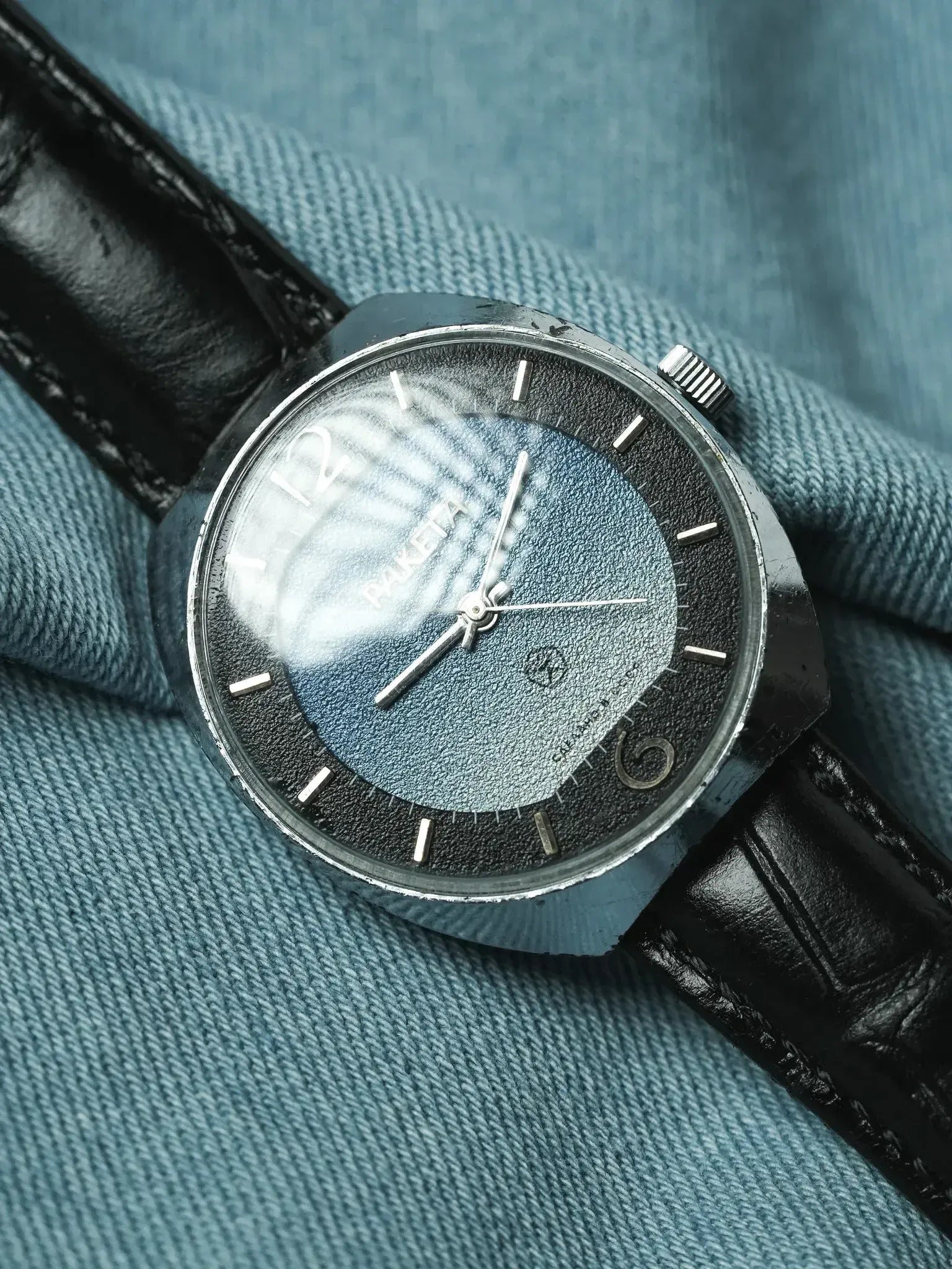Raketa - Bleu nuit Etoilé - 1970s - Atelier Victor