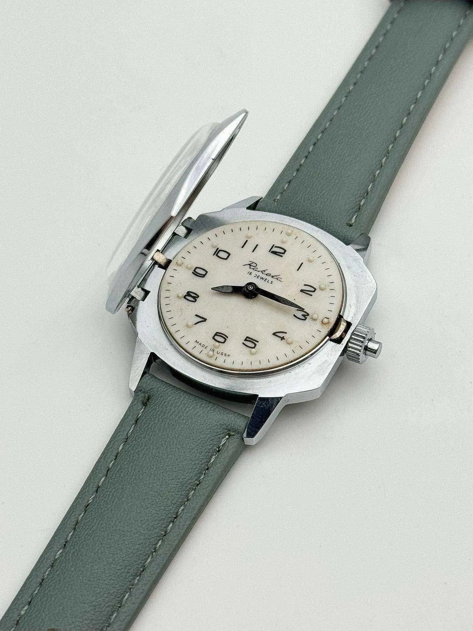 Raketa - Blind White Dial - 1980’s - Atelier Victor Paris - Vintage Watch Shop Dubai