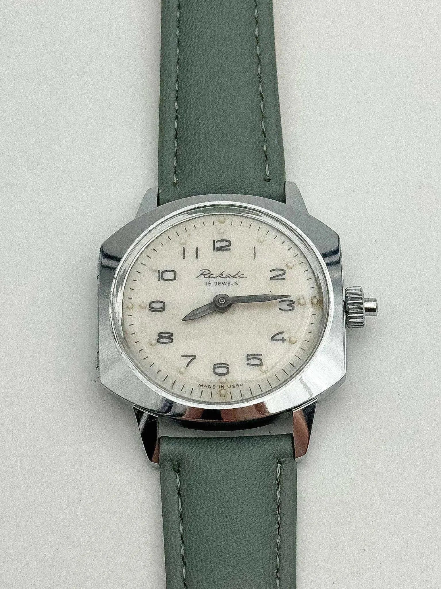 Raketa - Blind White Dial - 1980’s - Atelier Victor Paris - Vintage Watch Shop Dubai